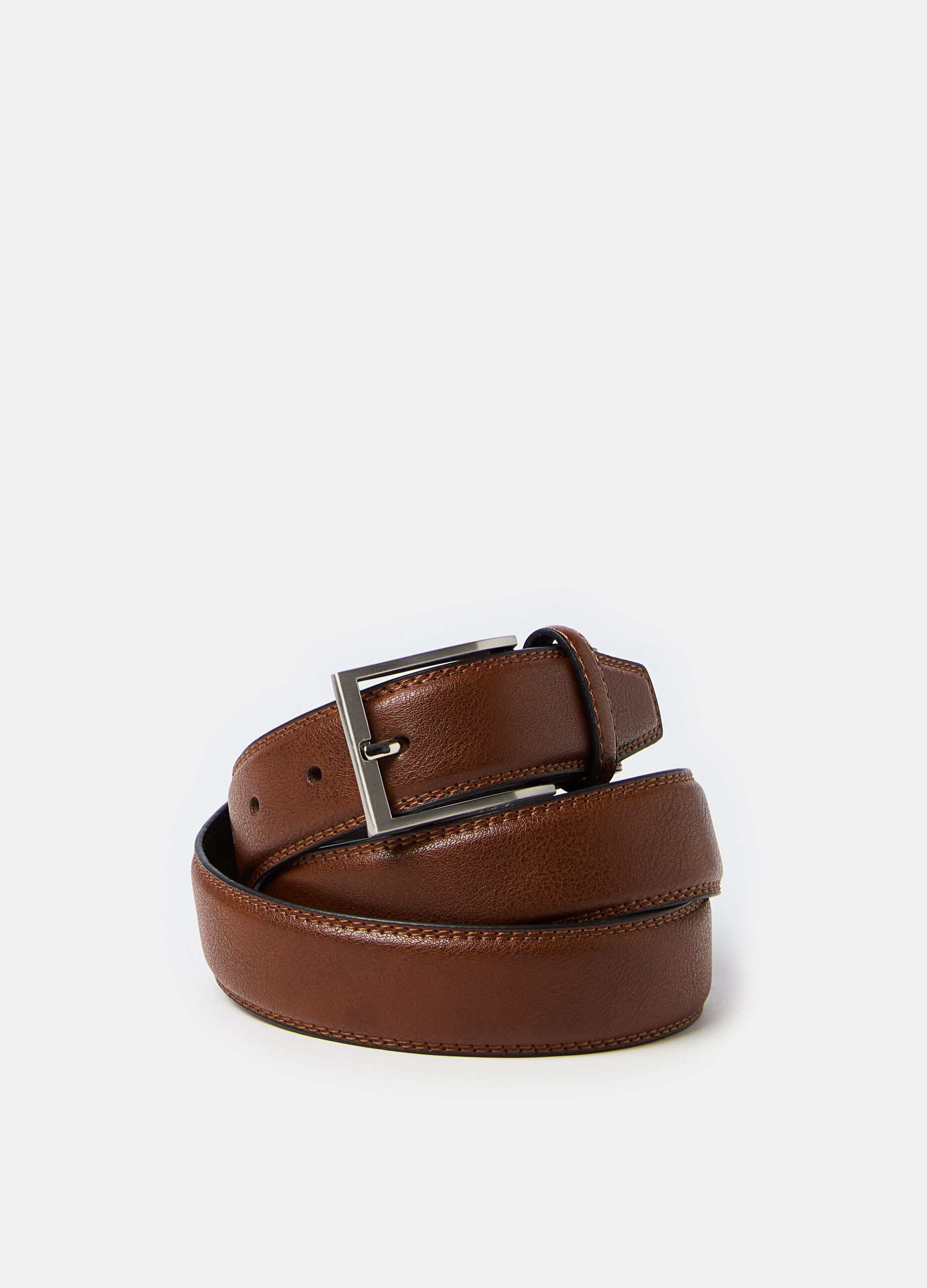 Belt with contrasting stitching