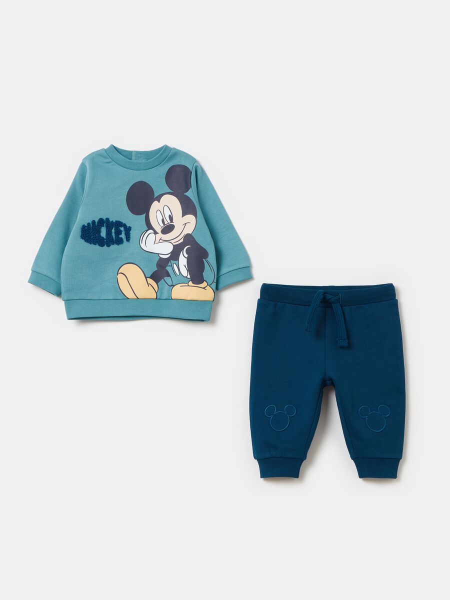 Clothing and Baby grows for Newborn Boys