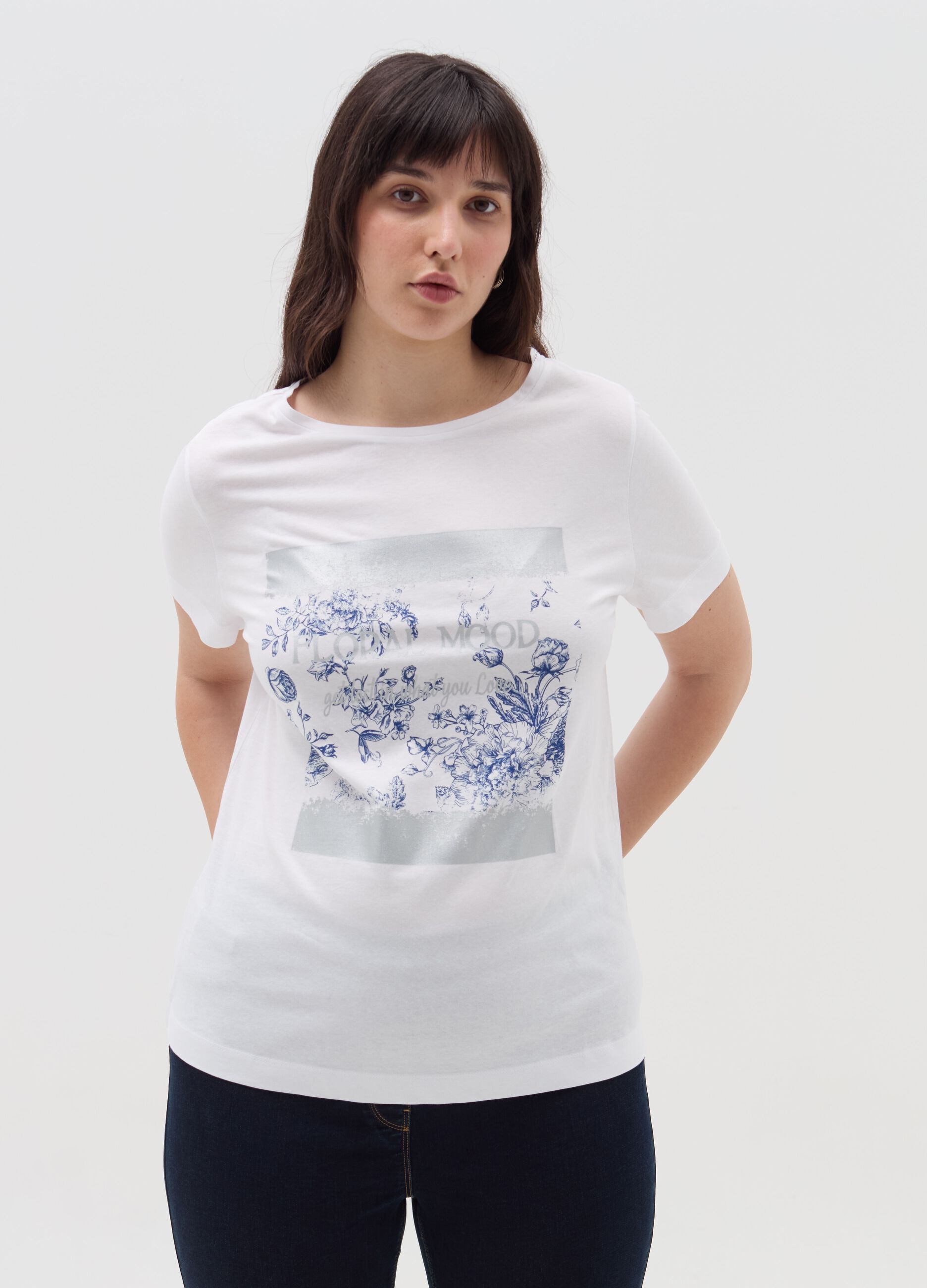 Curvy T-shirt with foil print