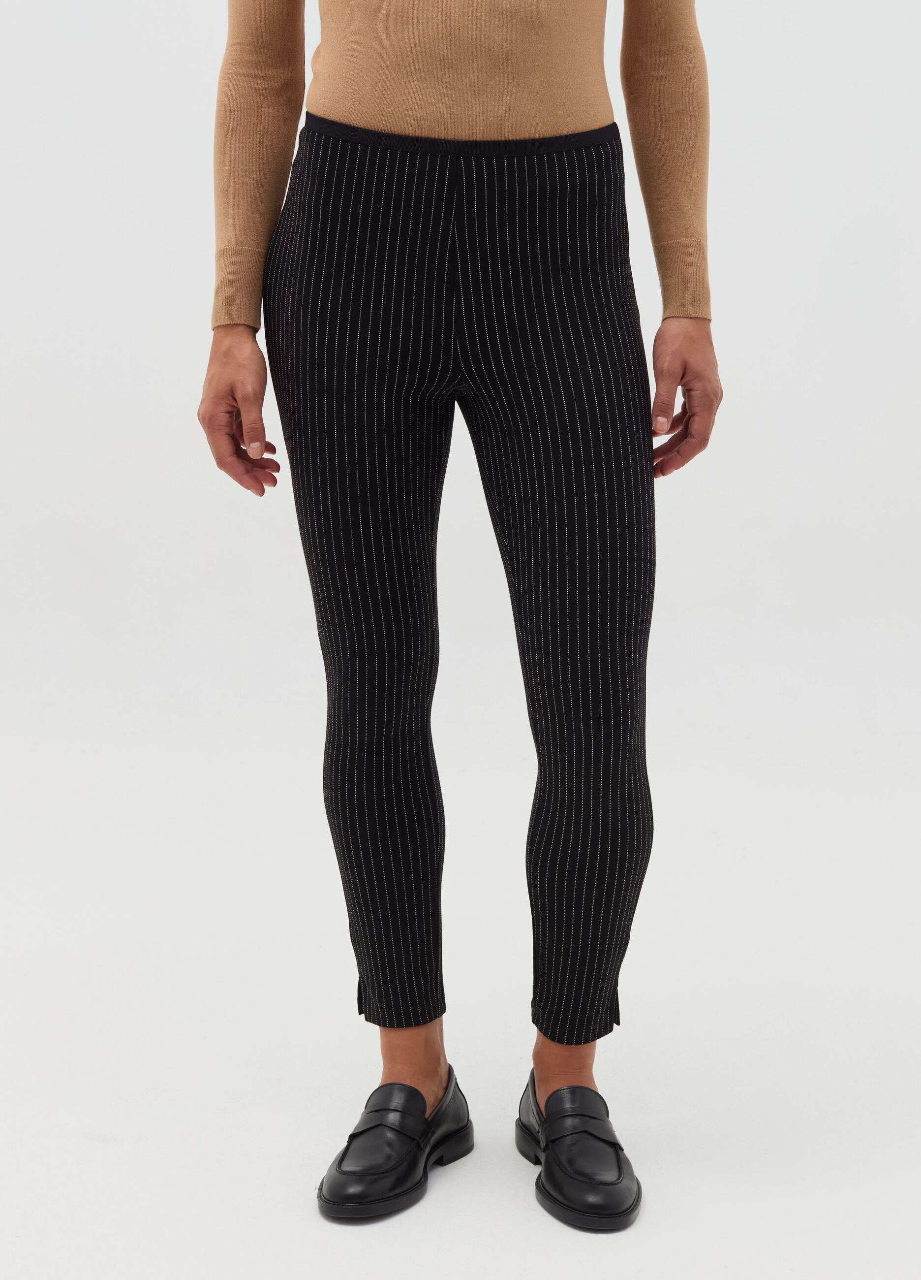 Pinstriped leggings