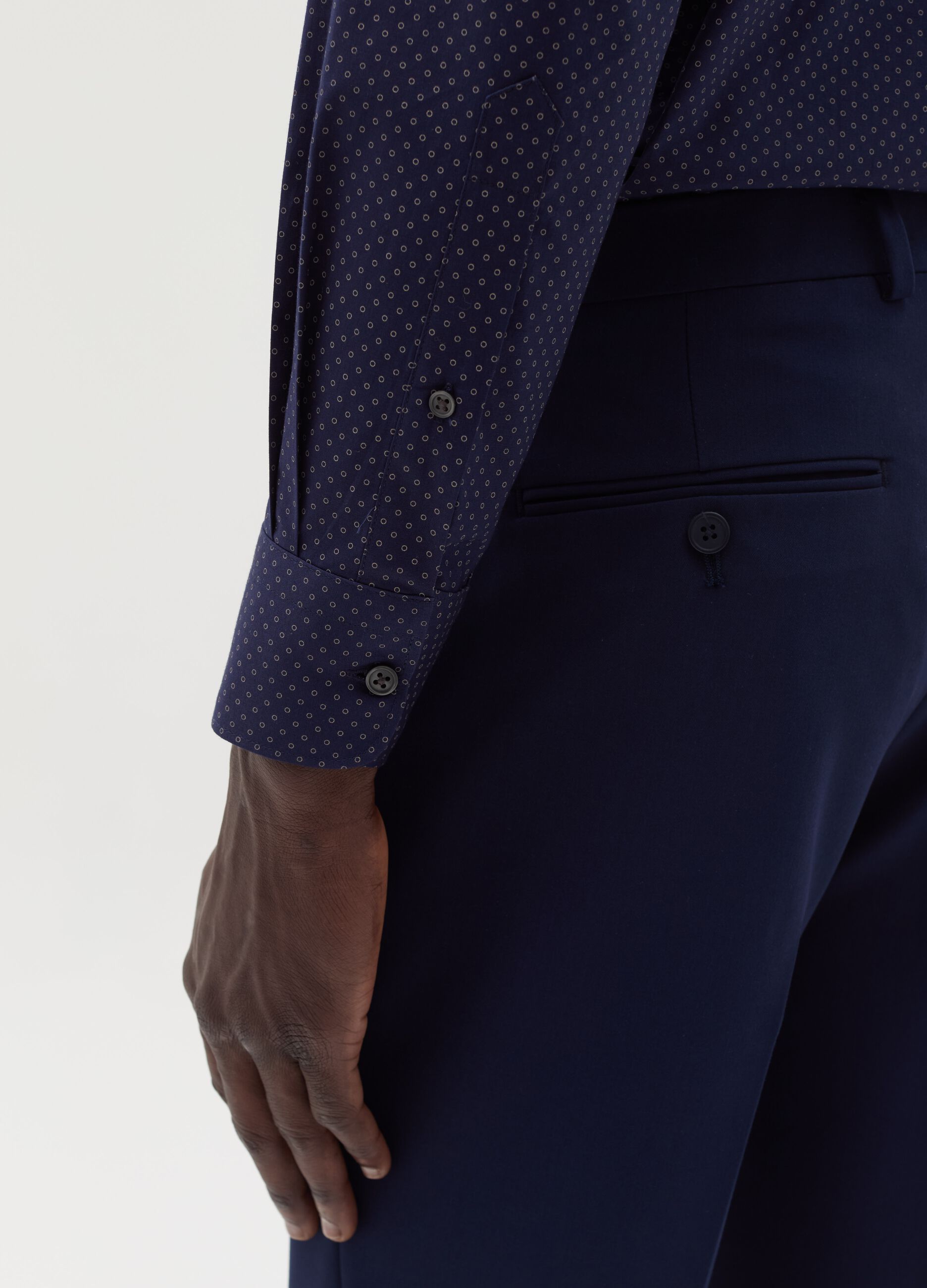 Regular-fit shirt with micro pattern