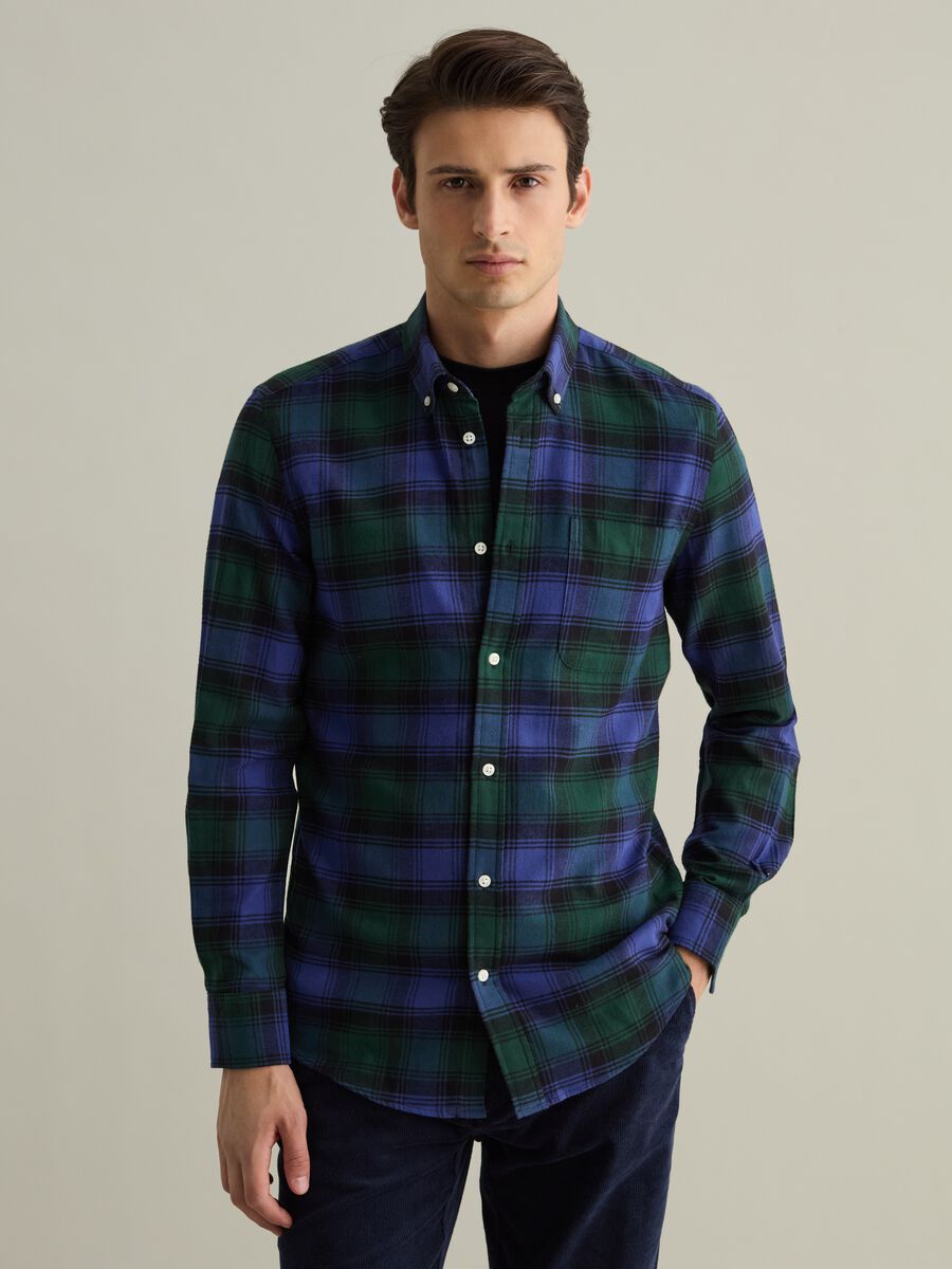 Flannel shirt with check pattern and button-down collar_1