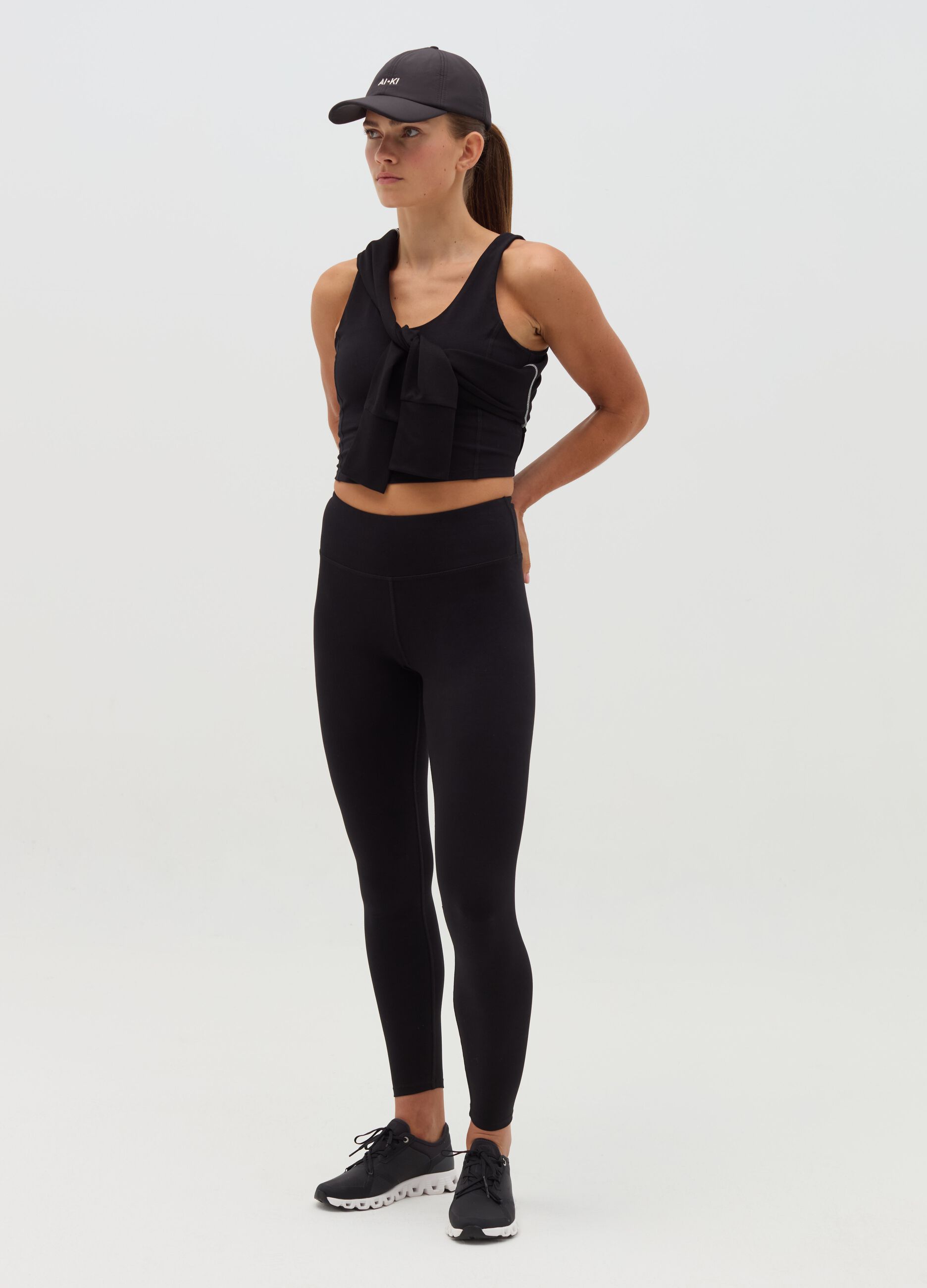 AI•KI stretch organic cotton crop top