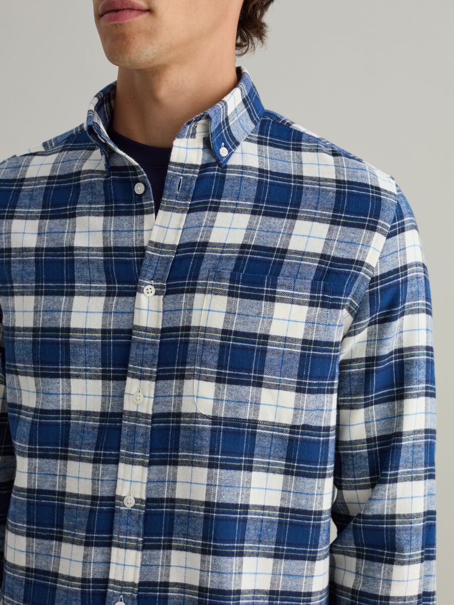 Flannel shirt with check pattern_2