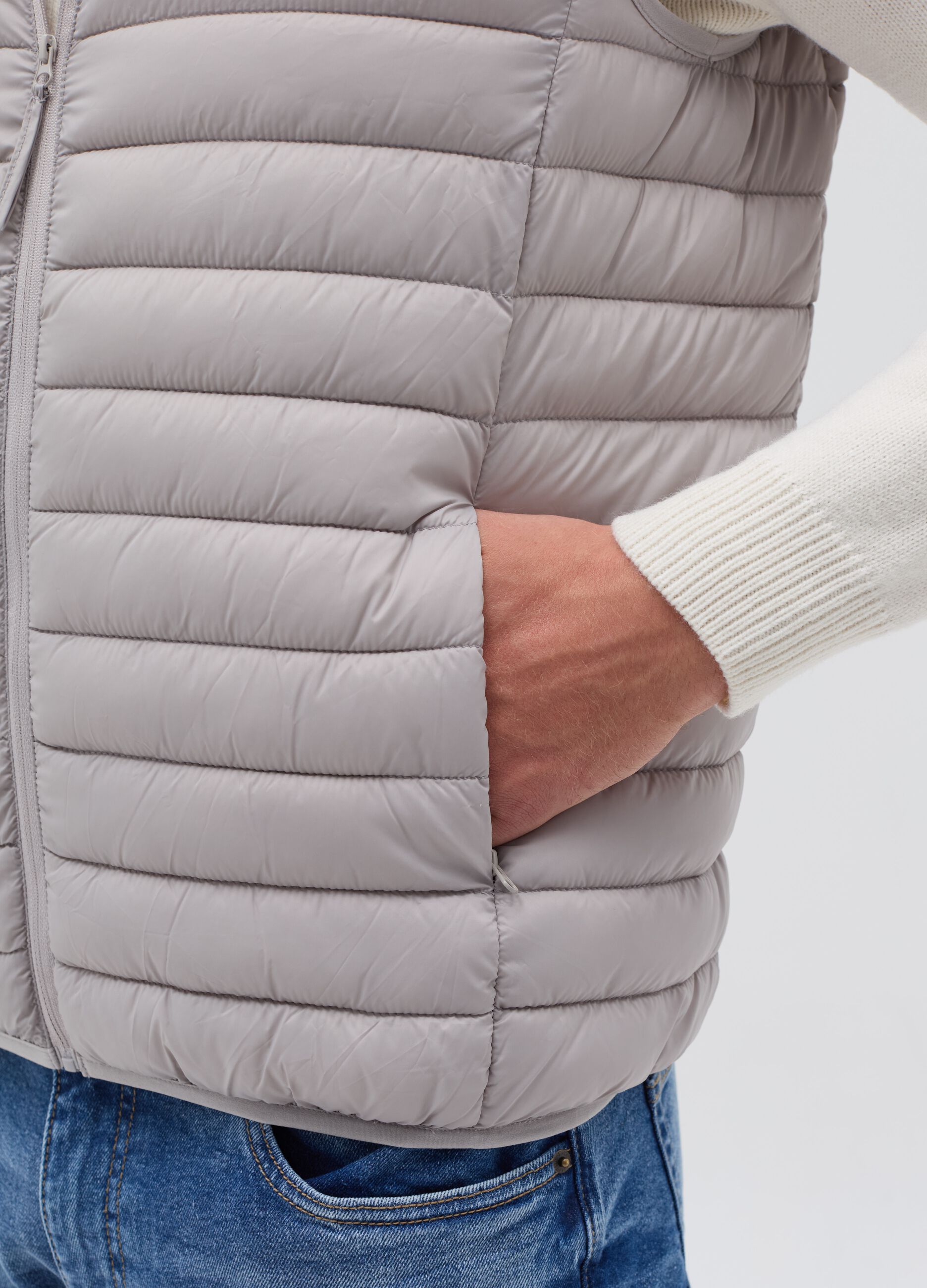 Ultralight full-zip gilet