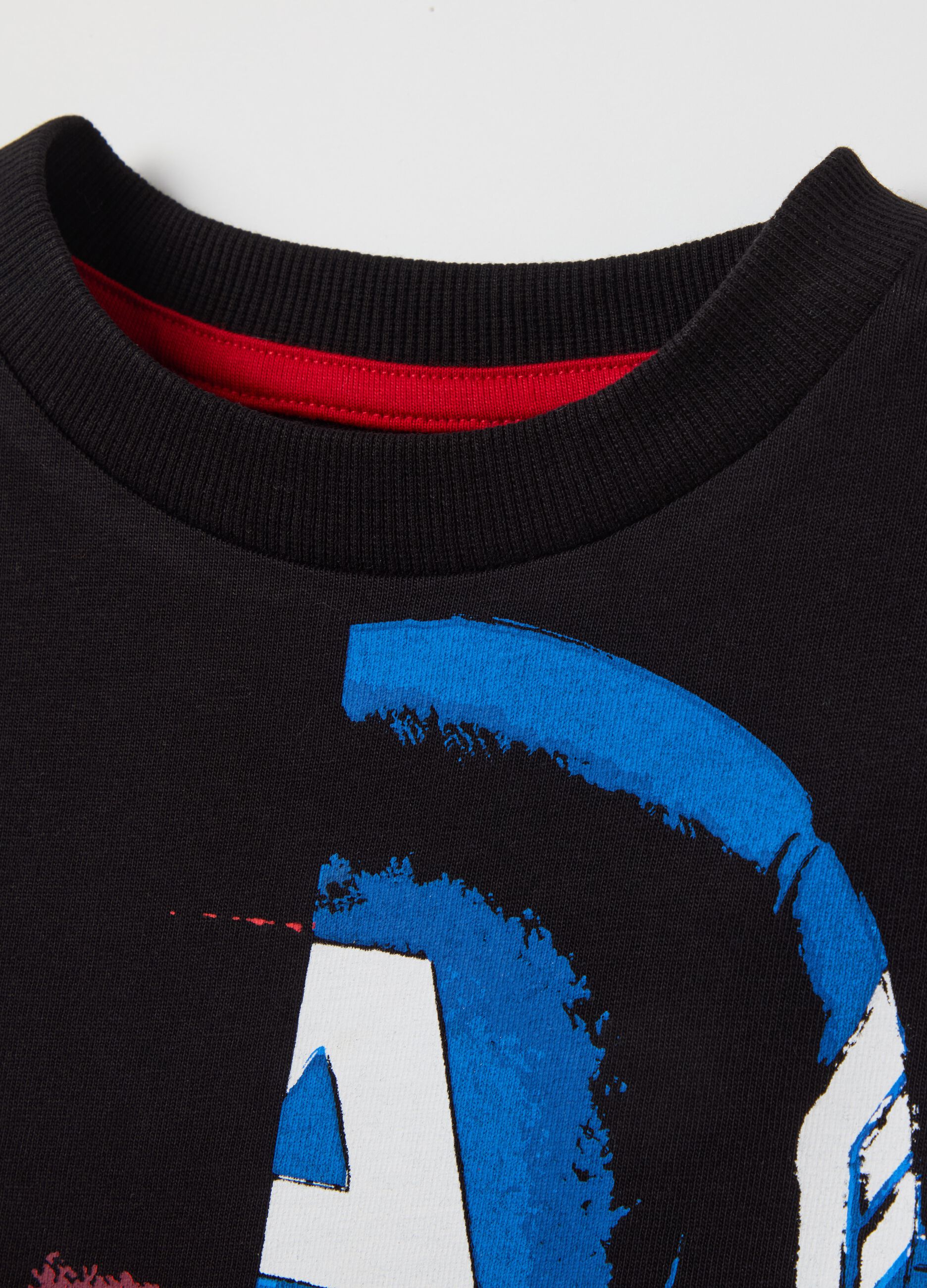 Iron Man and Captain America T-shirt with long sleeves