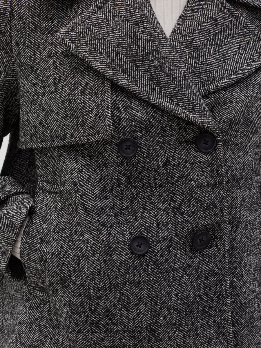 Double-breasted caban coat with herringbone design_2