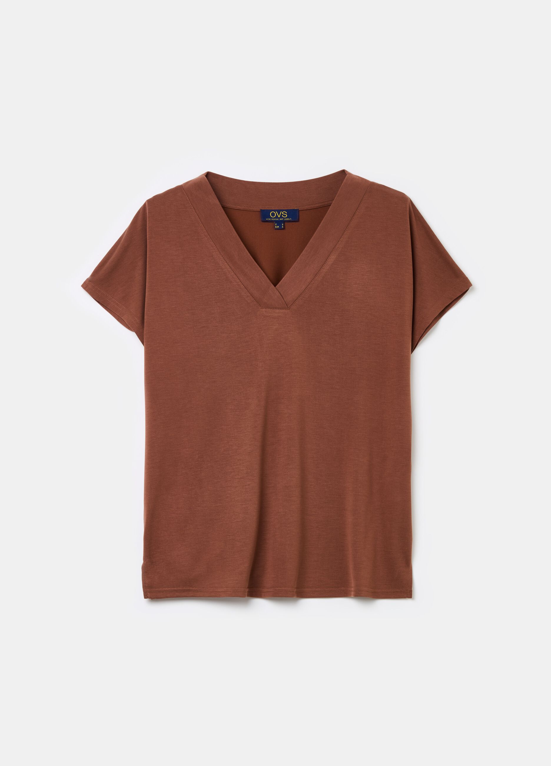 T-shirt with V neck and kimono sleeves