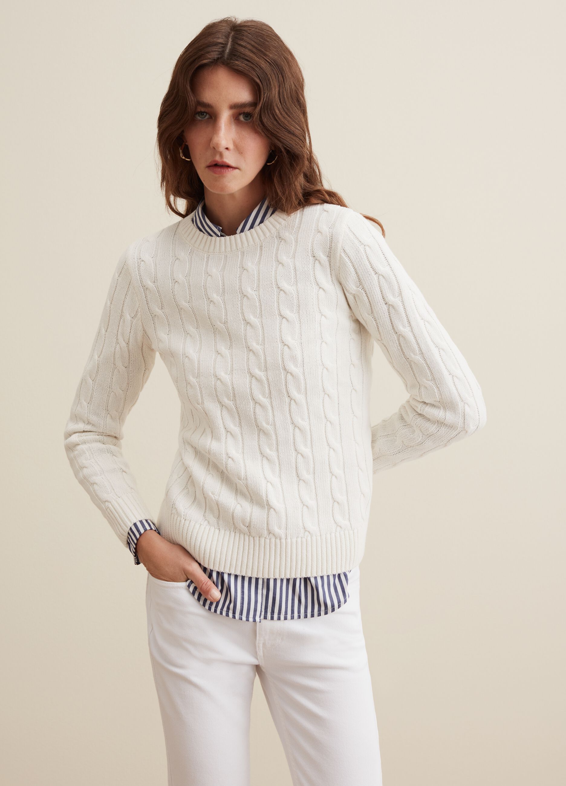 Cable knit crew-neck pullover