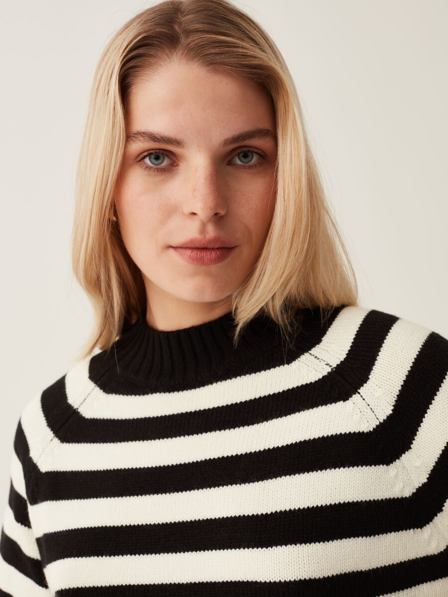 Striped pullover with mock neck_1