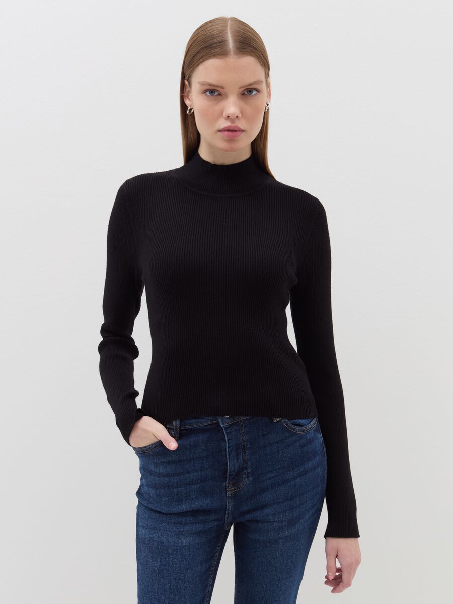 Pullover with mock neck_1