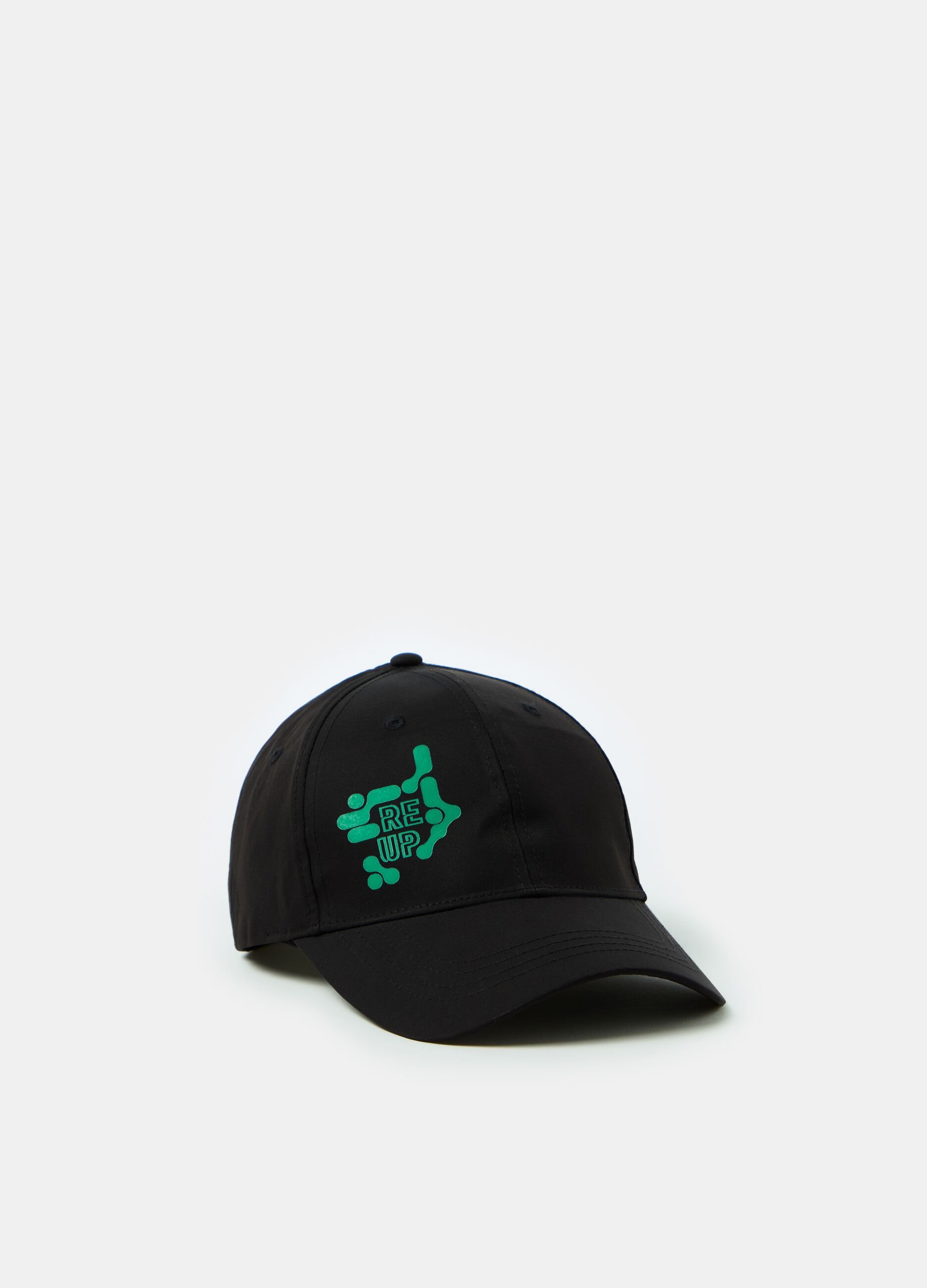 RE-UP water-repellent baseball cap