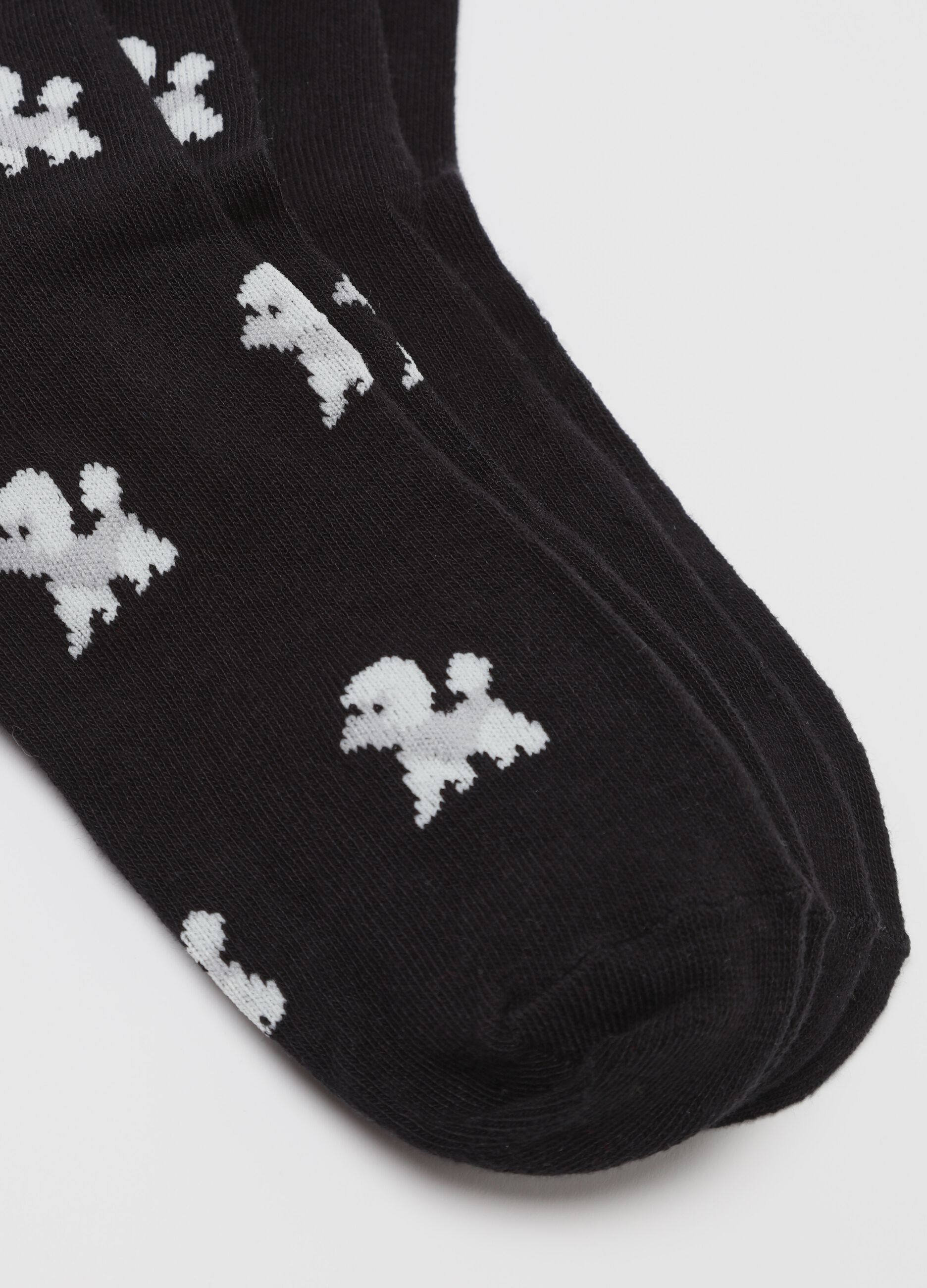 Two-pair pack short socks with puppies design