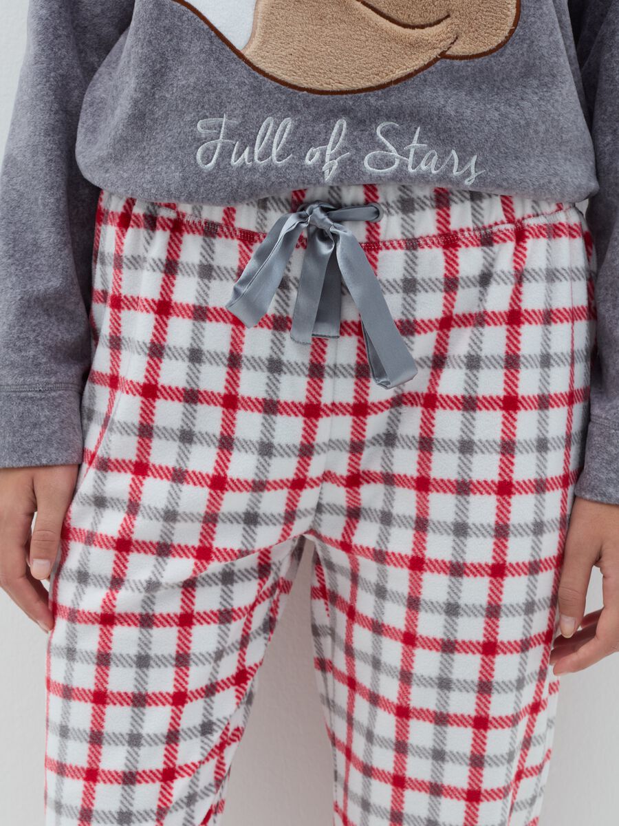 Velour pyjamas with "Full of Stars" embroidery_3