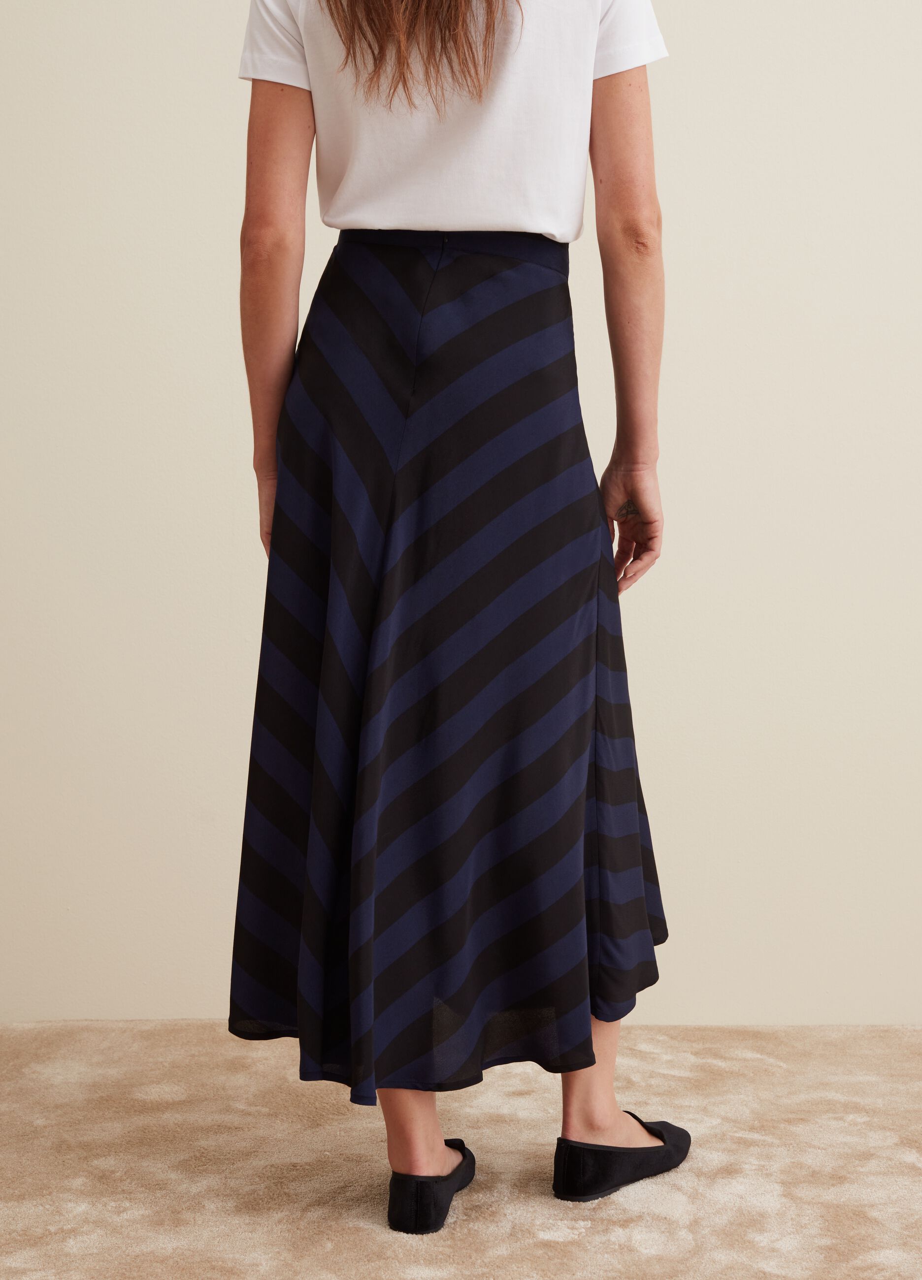 Satin viscose midi skirt with diagonal stripes