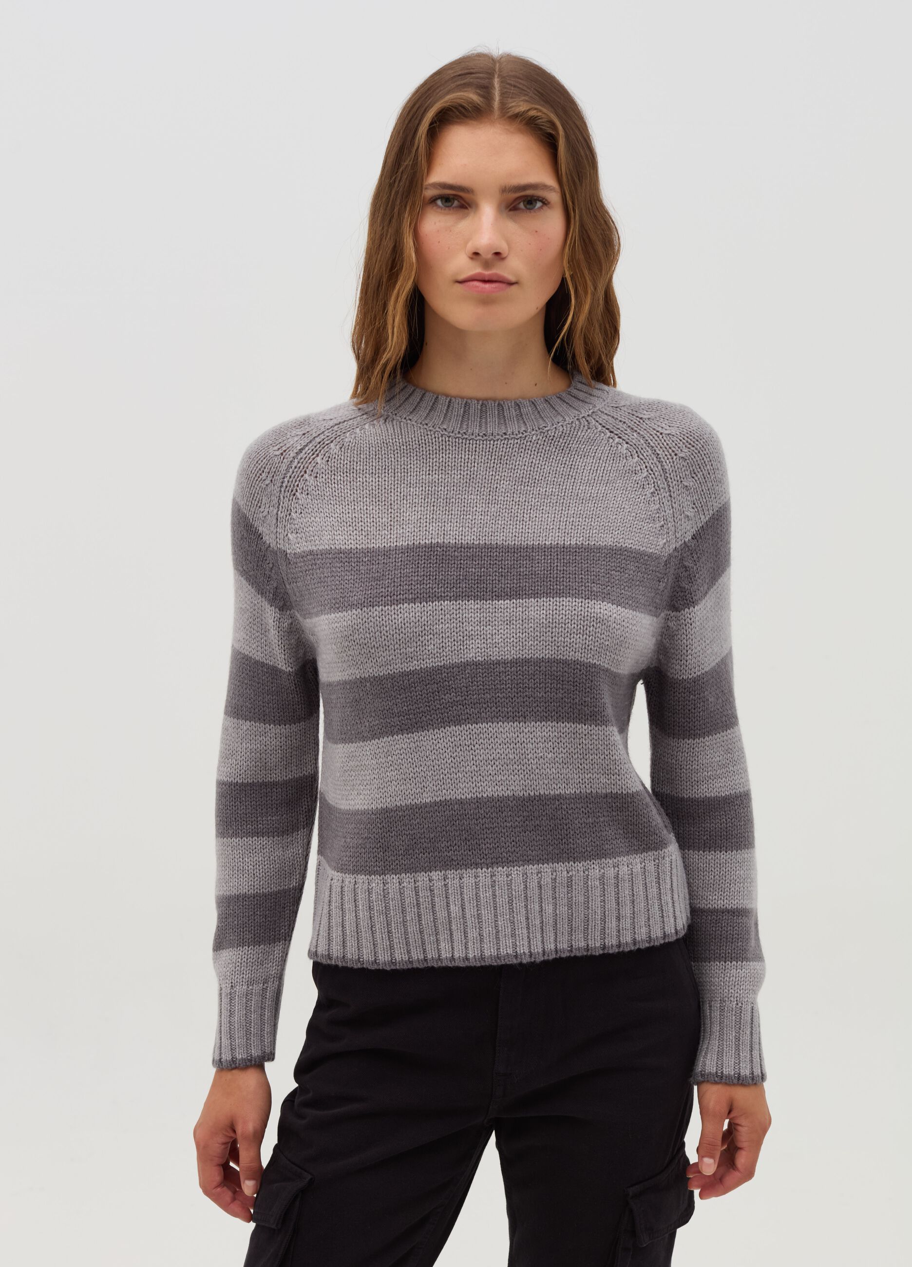 Striped pullover with raglan sleeves