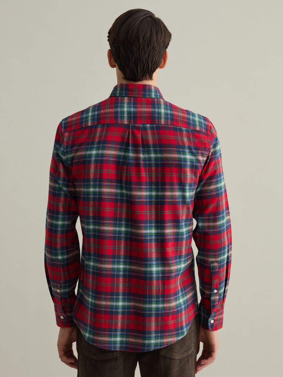 Flannel shirt with check pattern and button-down collar_2