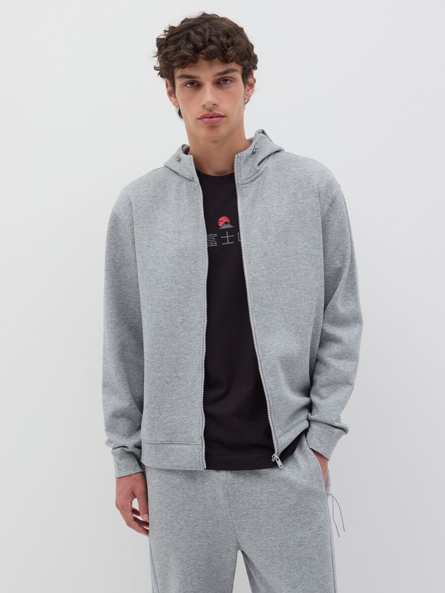 Full-zip fleece sweatshirt with hood and drawstring_0