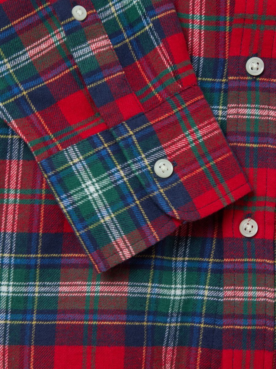 Flannel shirt with check pattern and button-down collar_5