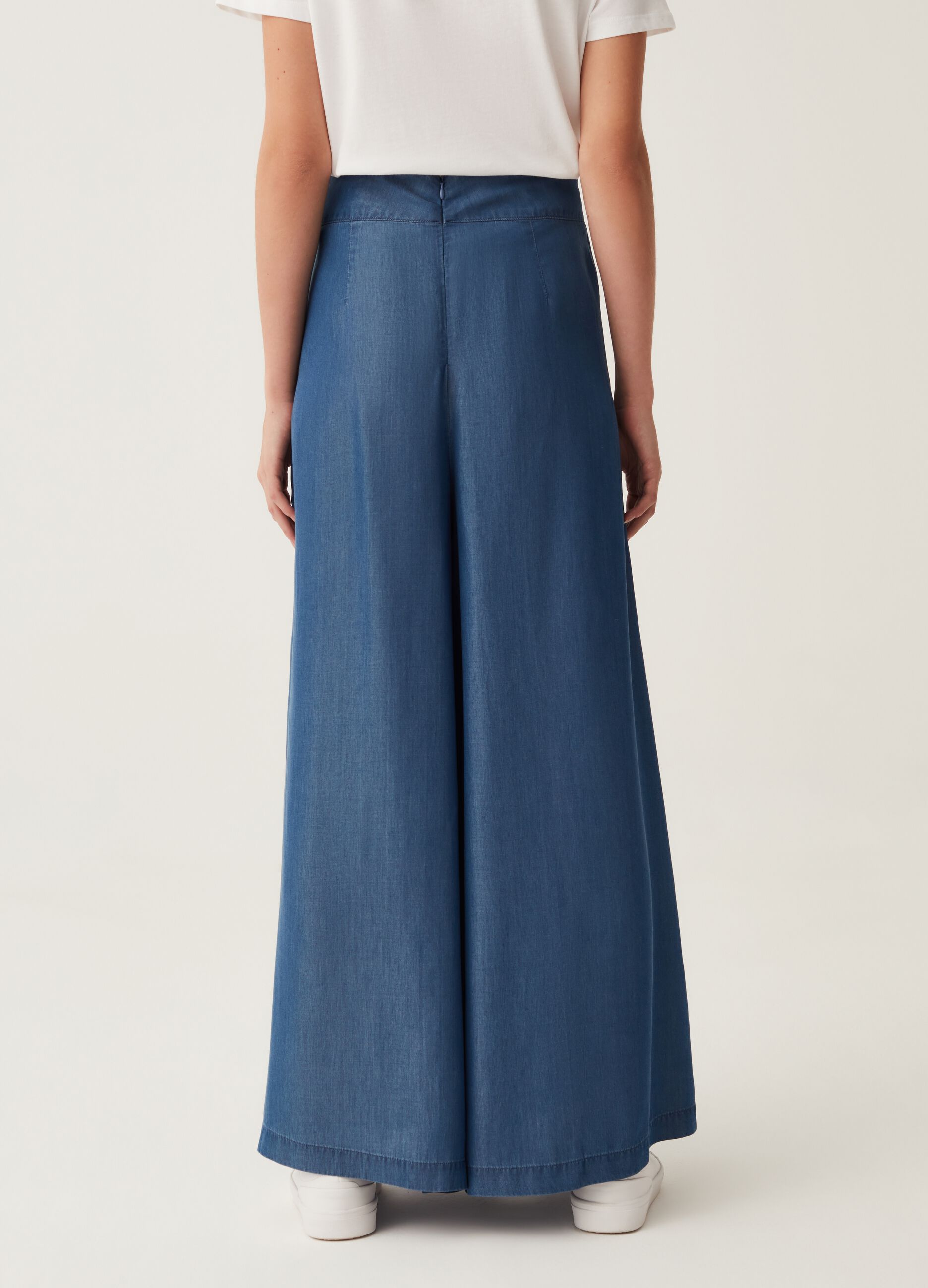 Wide-leg denim-effect trousers