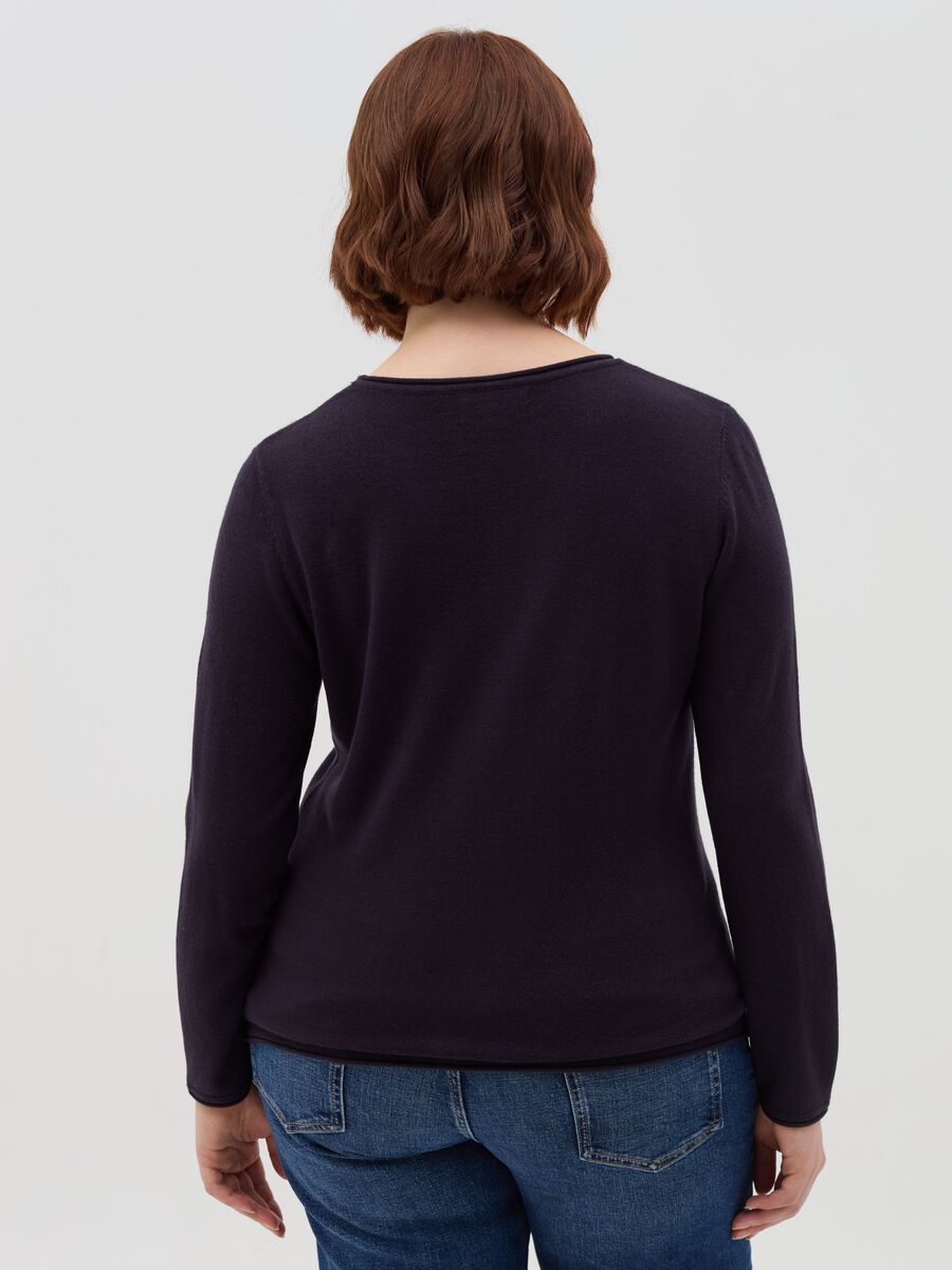 Curvy long-sleeved top_3