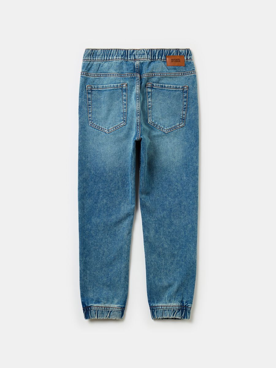 Denim joggers with drawstring and abrasions_1