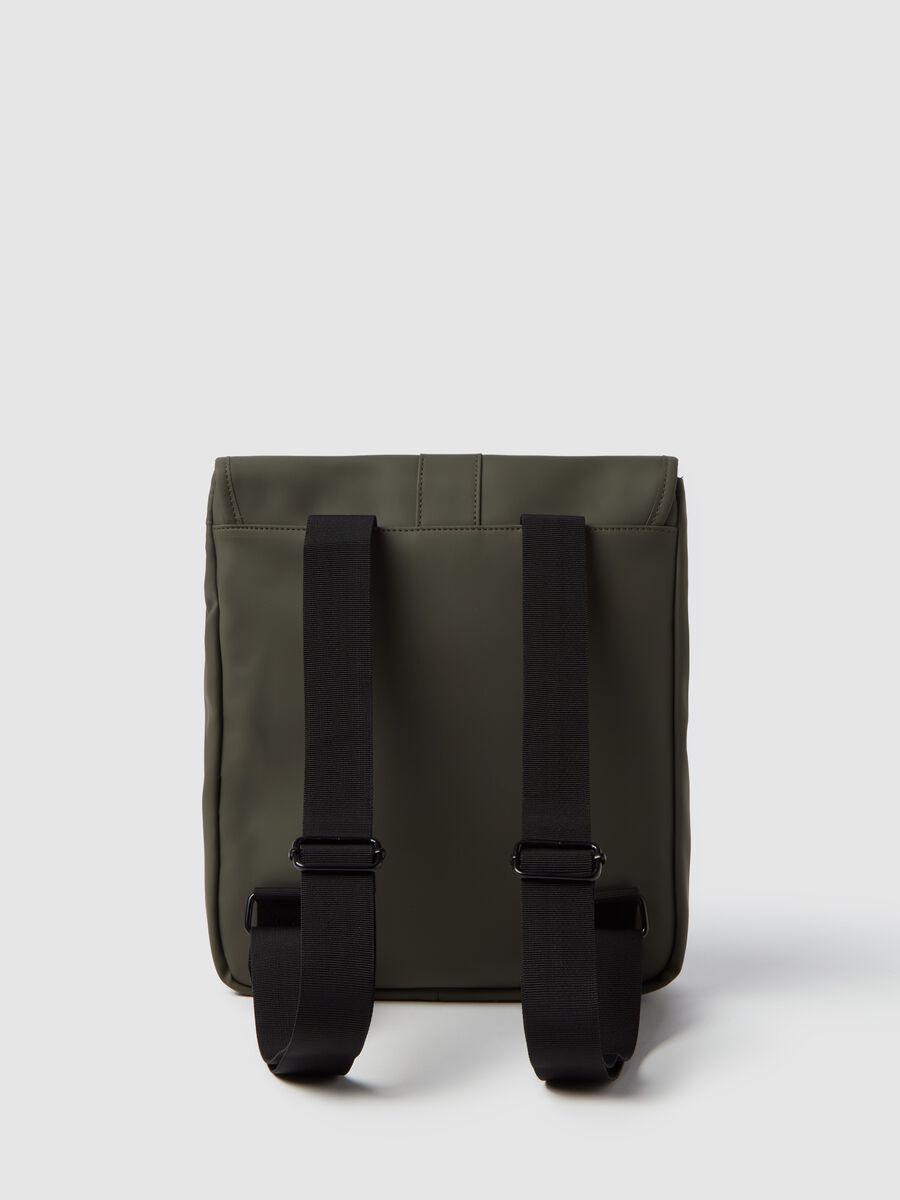 Waterproof backpack with flap_1