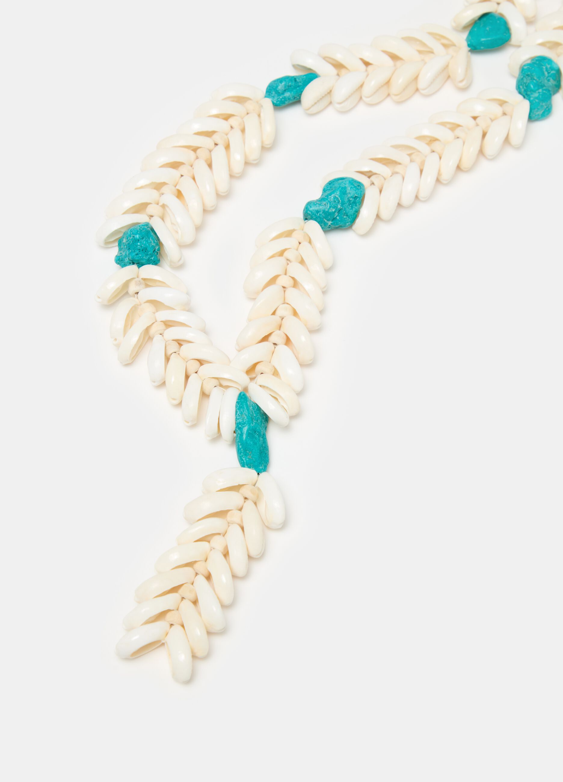 Ethnic necklace with shells and stones