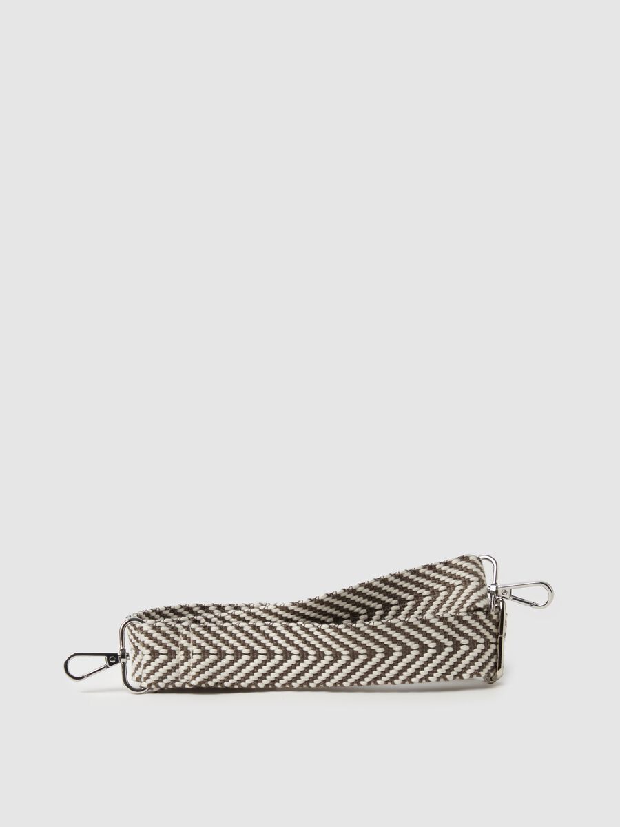 Adjustable herringbone shoulder strap_0