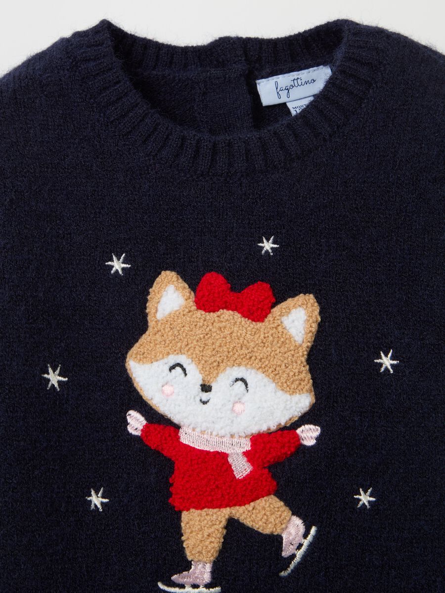 Pullover with fox skater design_2