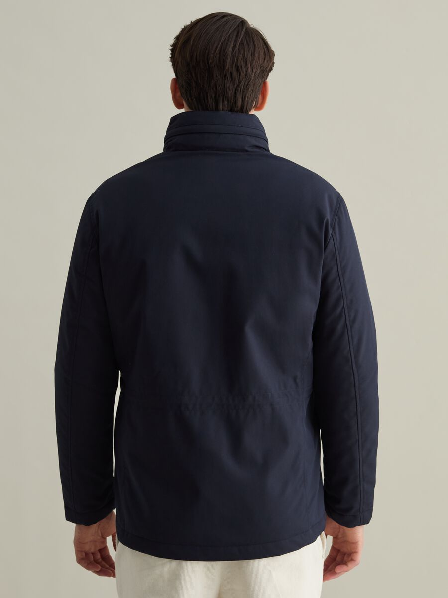 Short jacket with high neck_2