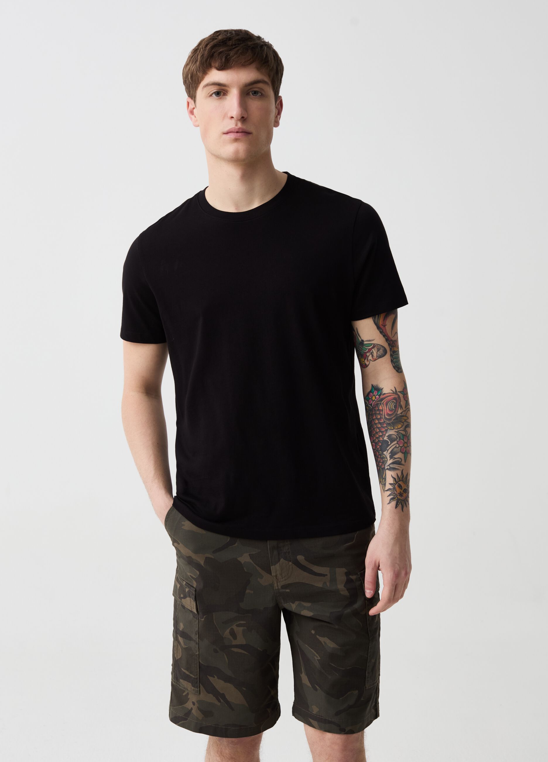 Camouflage cargo Bermuda shorts