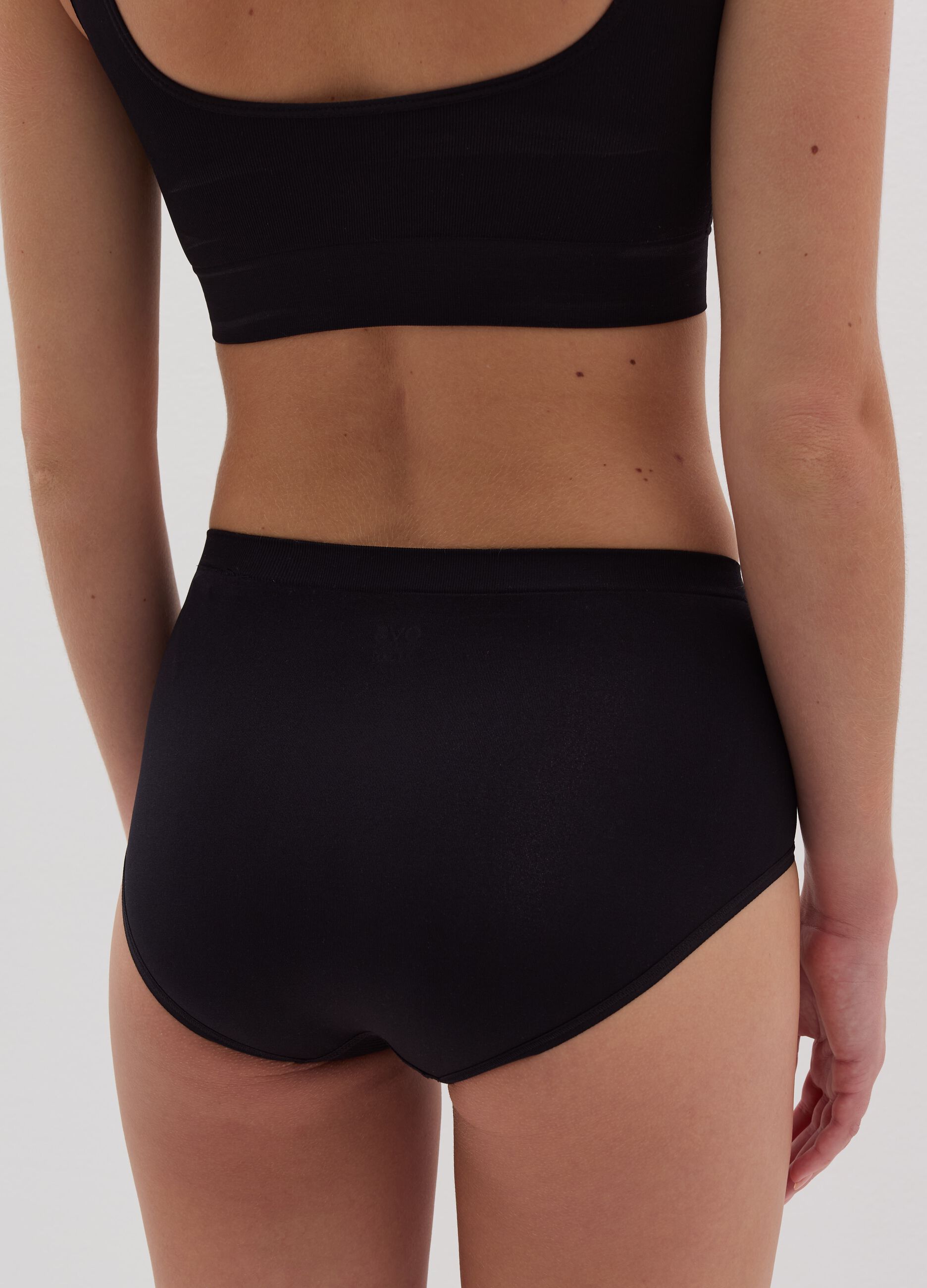 The One seamless briefs with high waist in microfibre