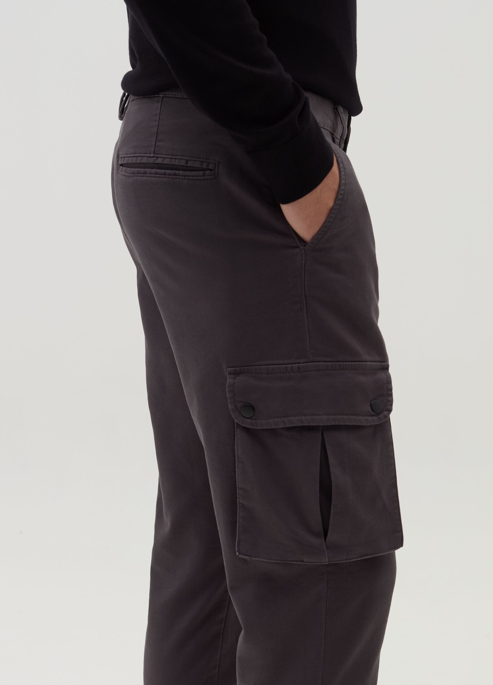 Cargo trousers in stretch cotton