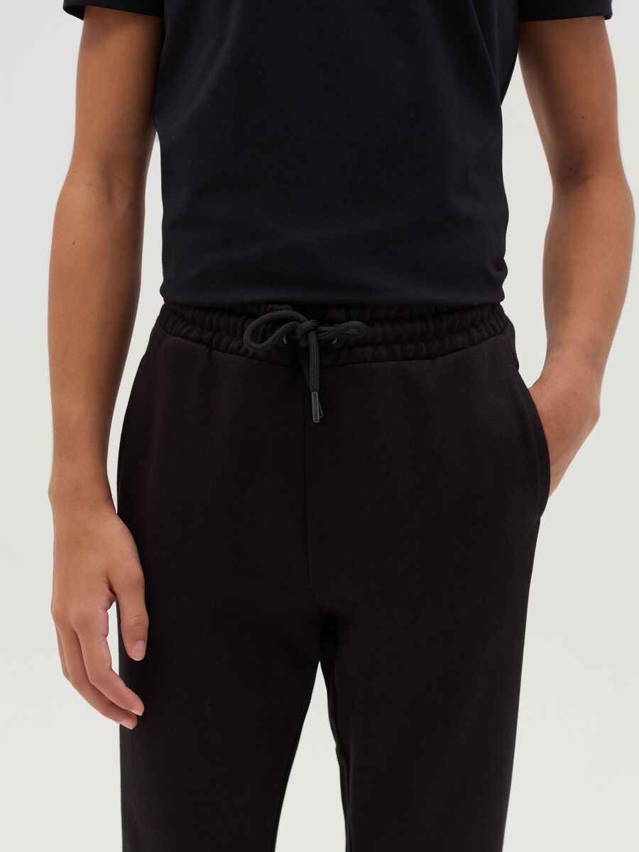 Essential joggers in organic cotton with drawstring_1