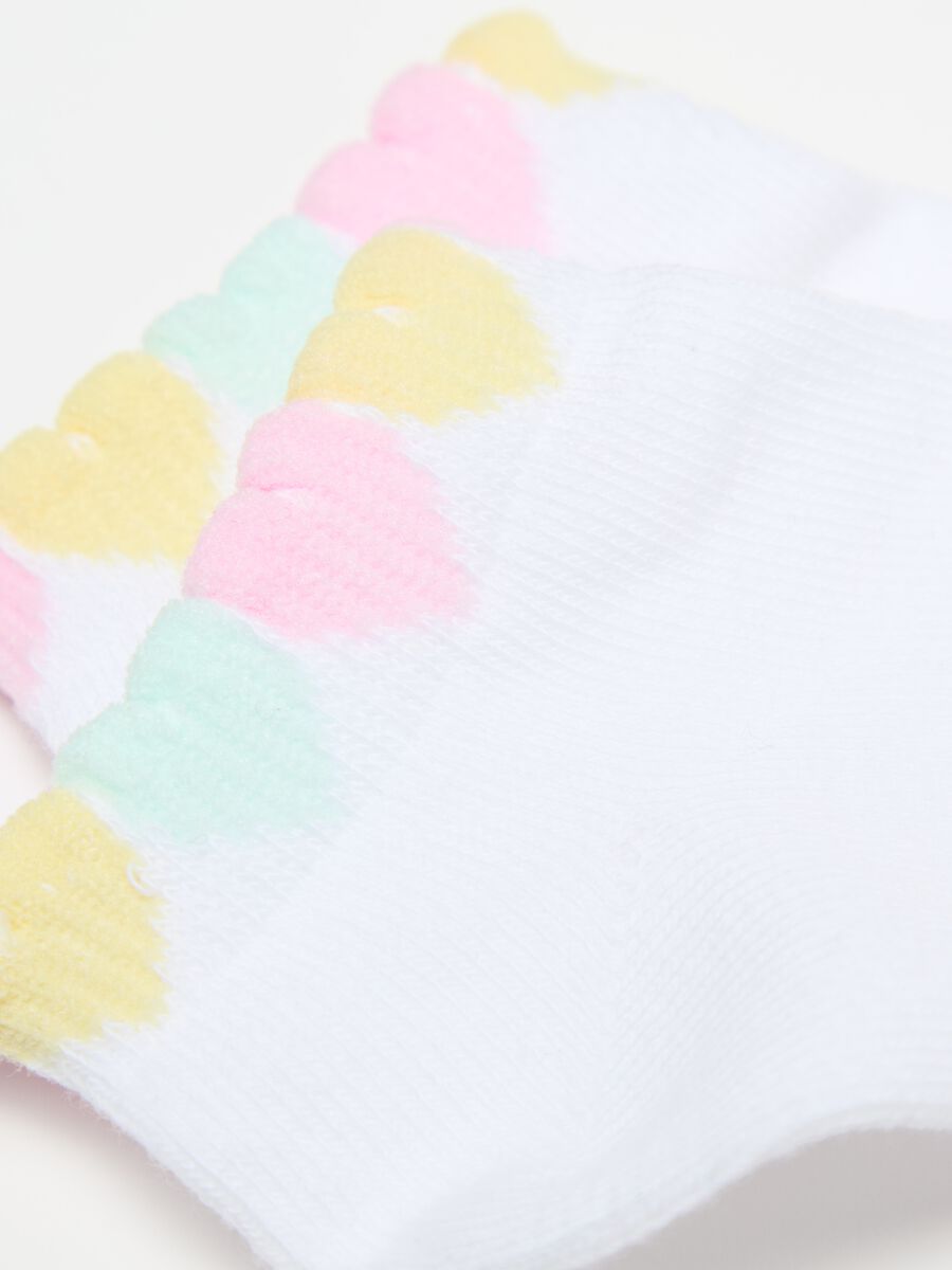 Five-pair pack short socks with small hearts design_2