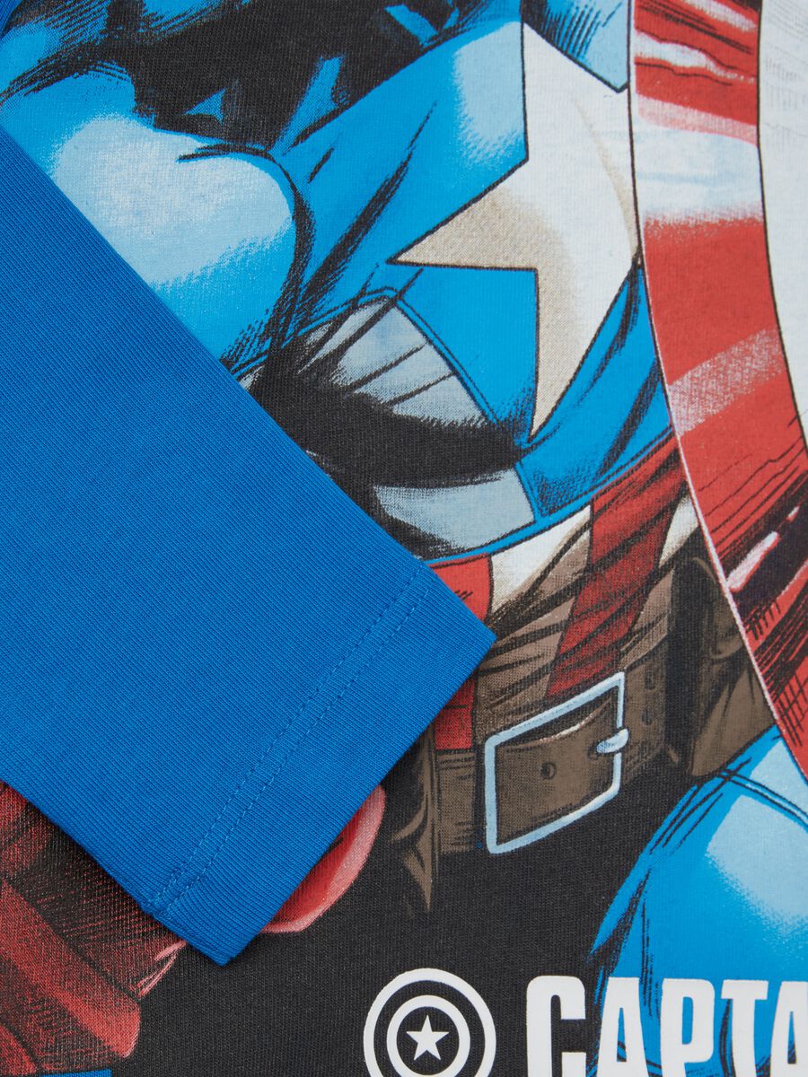 Long-sleeved T-shirt with Captain America print_2