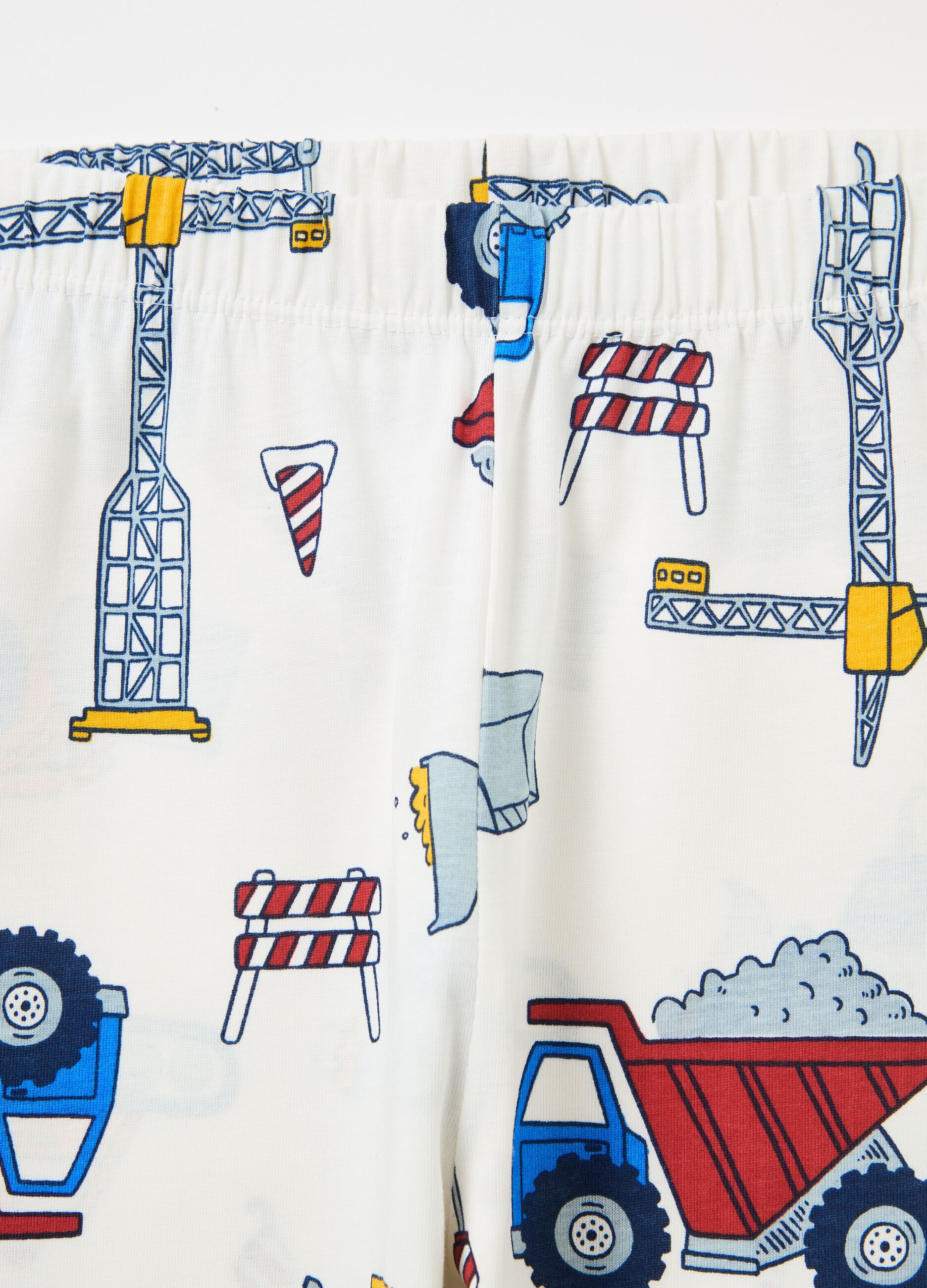 Pyjamas in organic cotton with machinery print