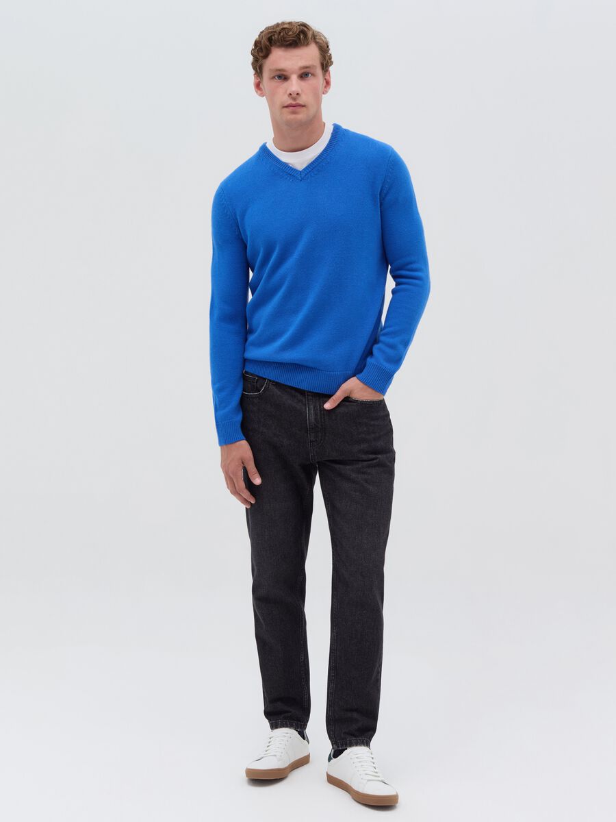 V-neck pullover_0