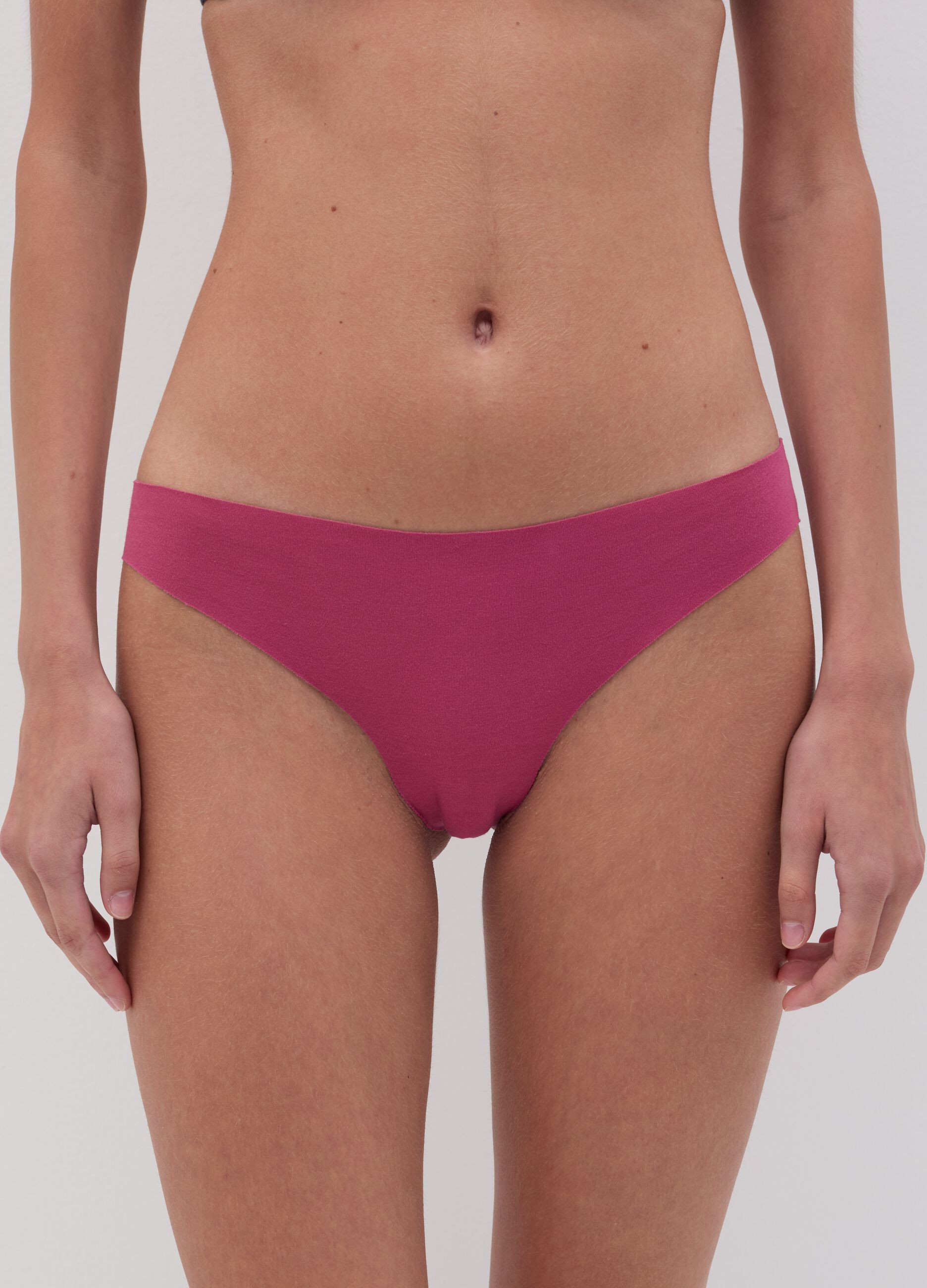 Slip in cotone bio stretch con taglio laser