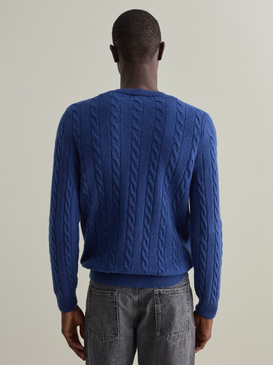 Pullover in cable-knit lambswool_3