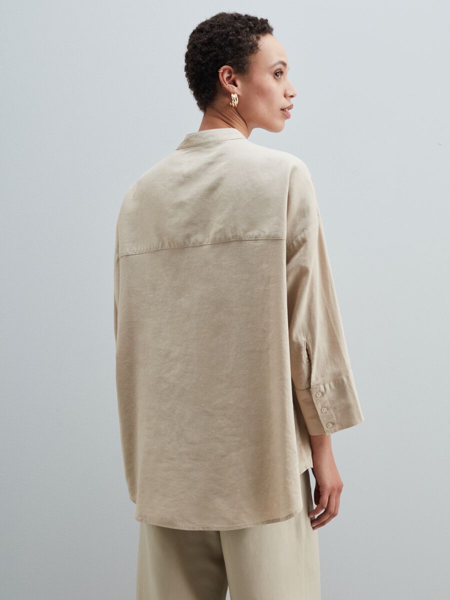 Linen and viscose shirt with pocket_2