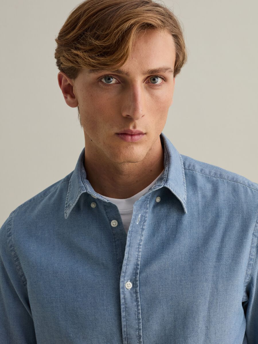 Regular-fit shirt in chambray cotton_5