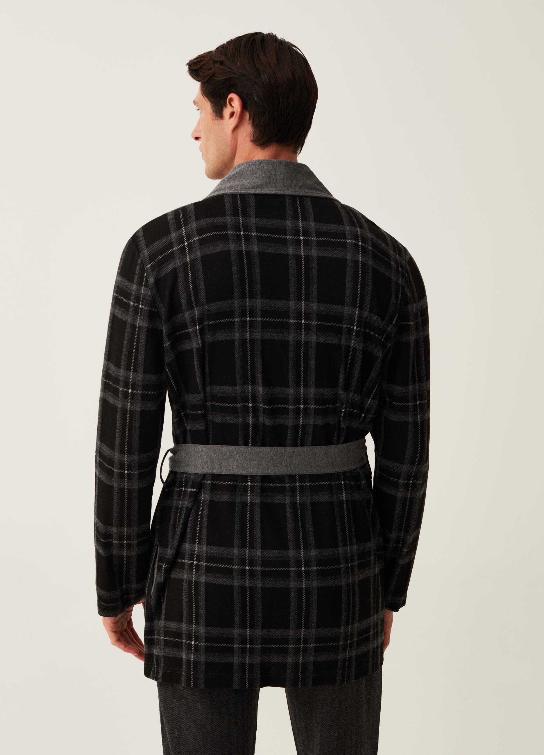 Short check robe with belt