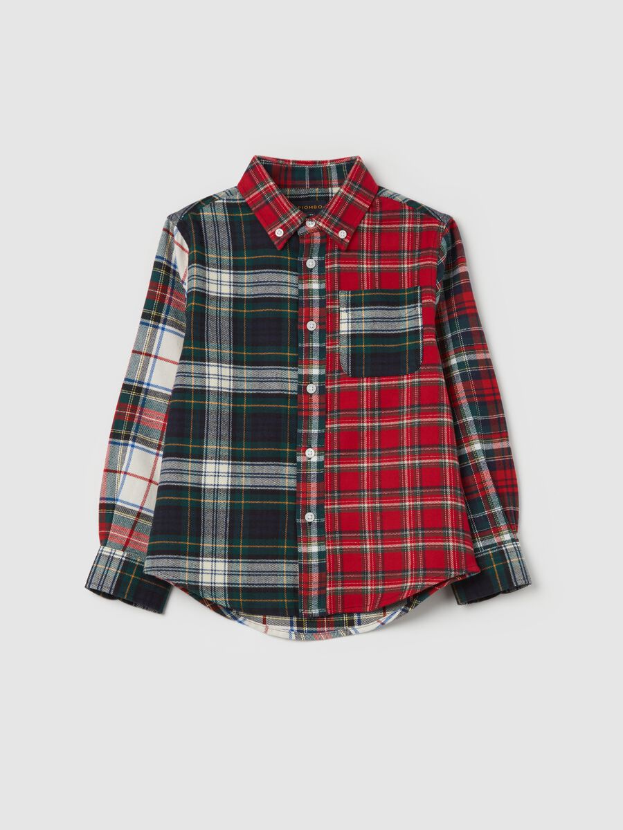 Flannel shirt with tartan pattern_0