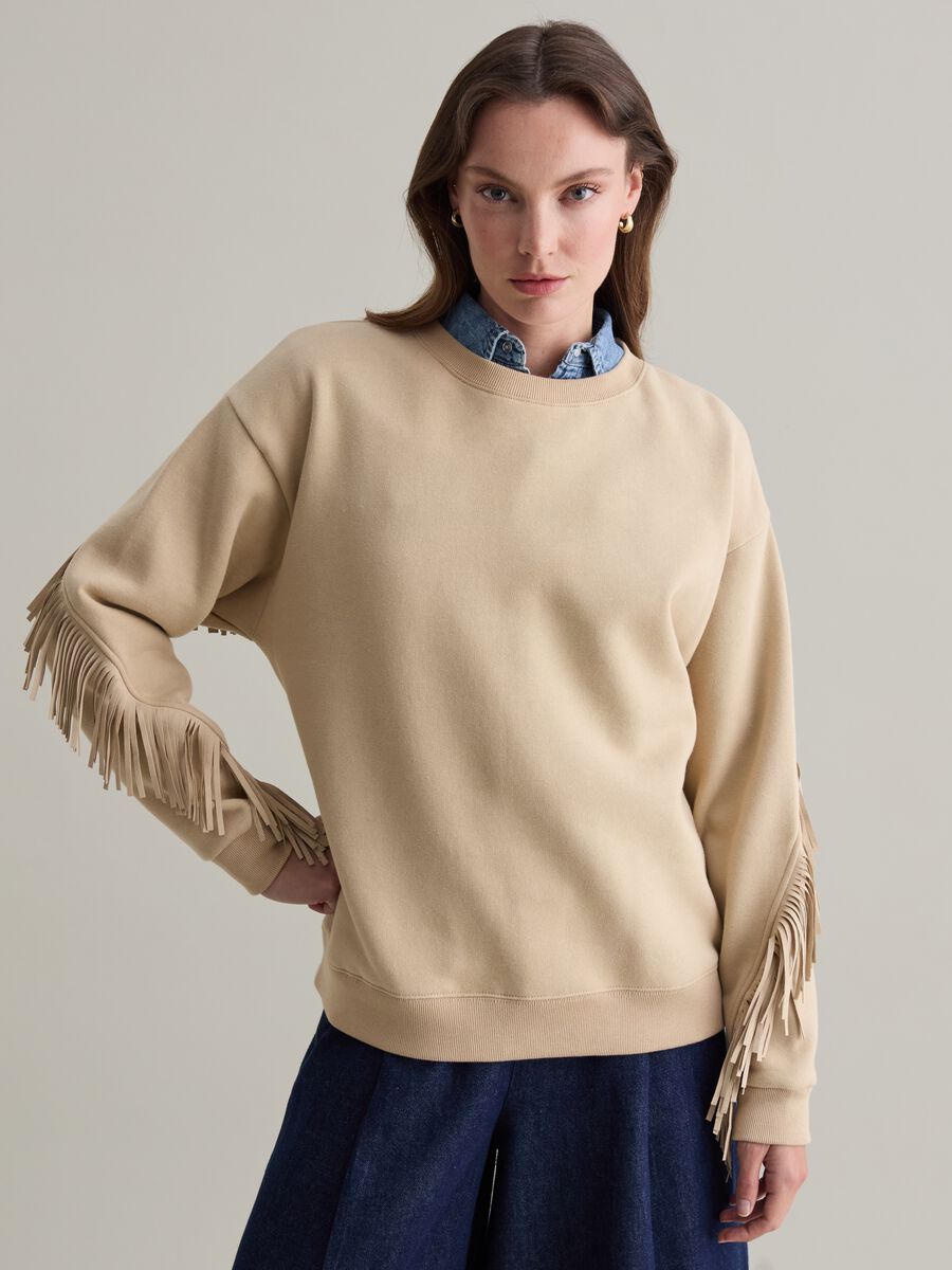 Oversized sweatshirt with fringing_0