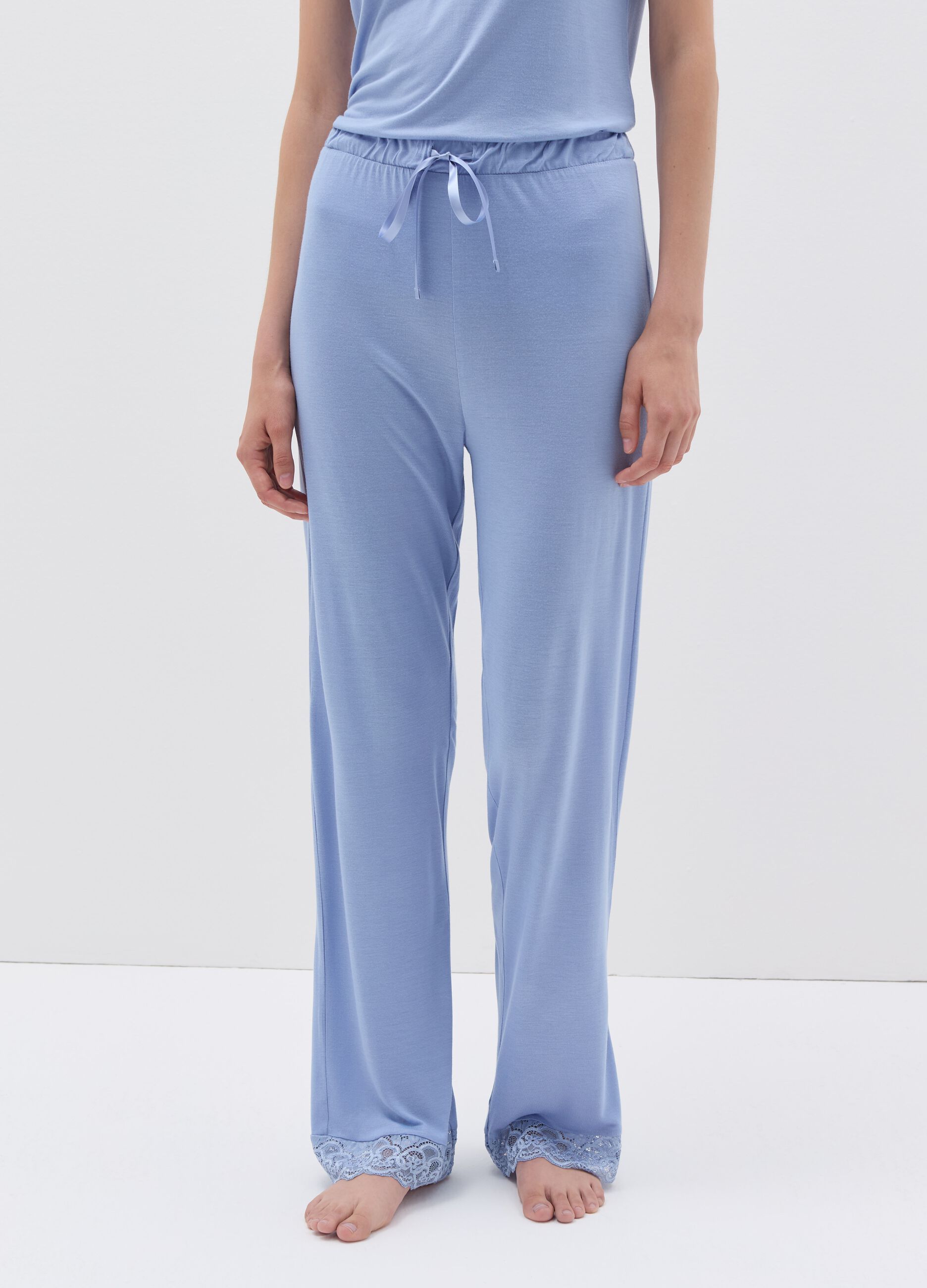 Viscose pyjama trousers with lace