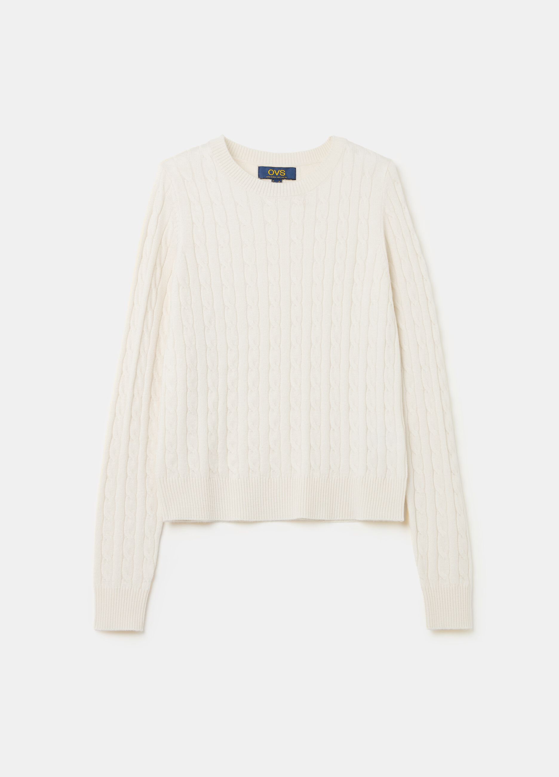 Ribbed pullover with cable-knit design