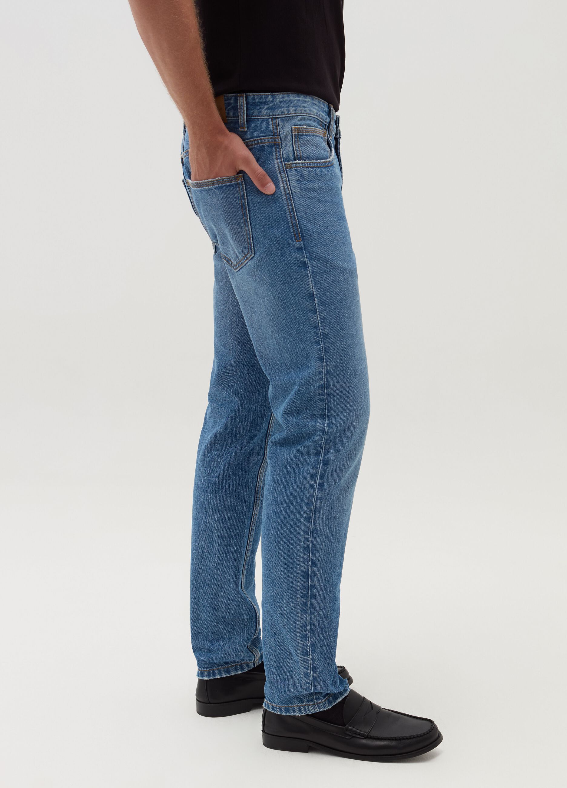 Regular-fit jeans with five pockets