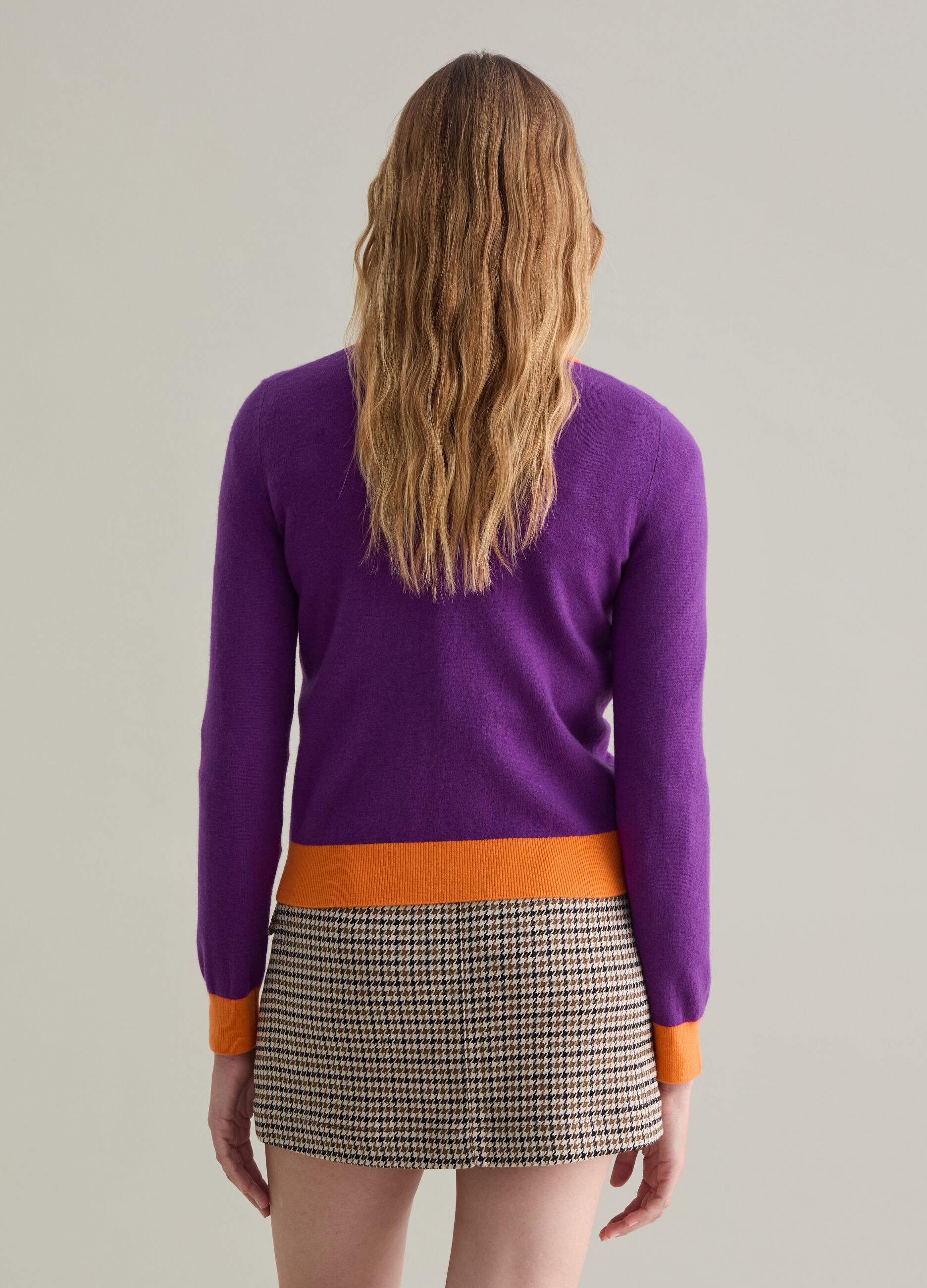 Wool pullover with contrasting trims